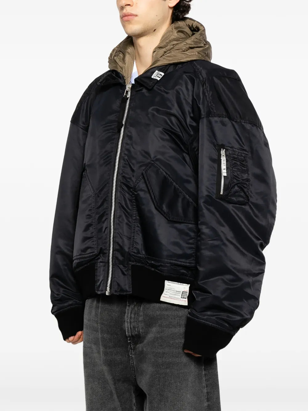 Maison MIHARA YASUHIRO chamarra bomber con capucha a capas - negro