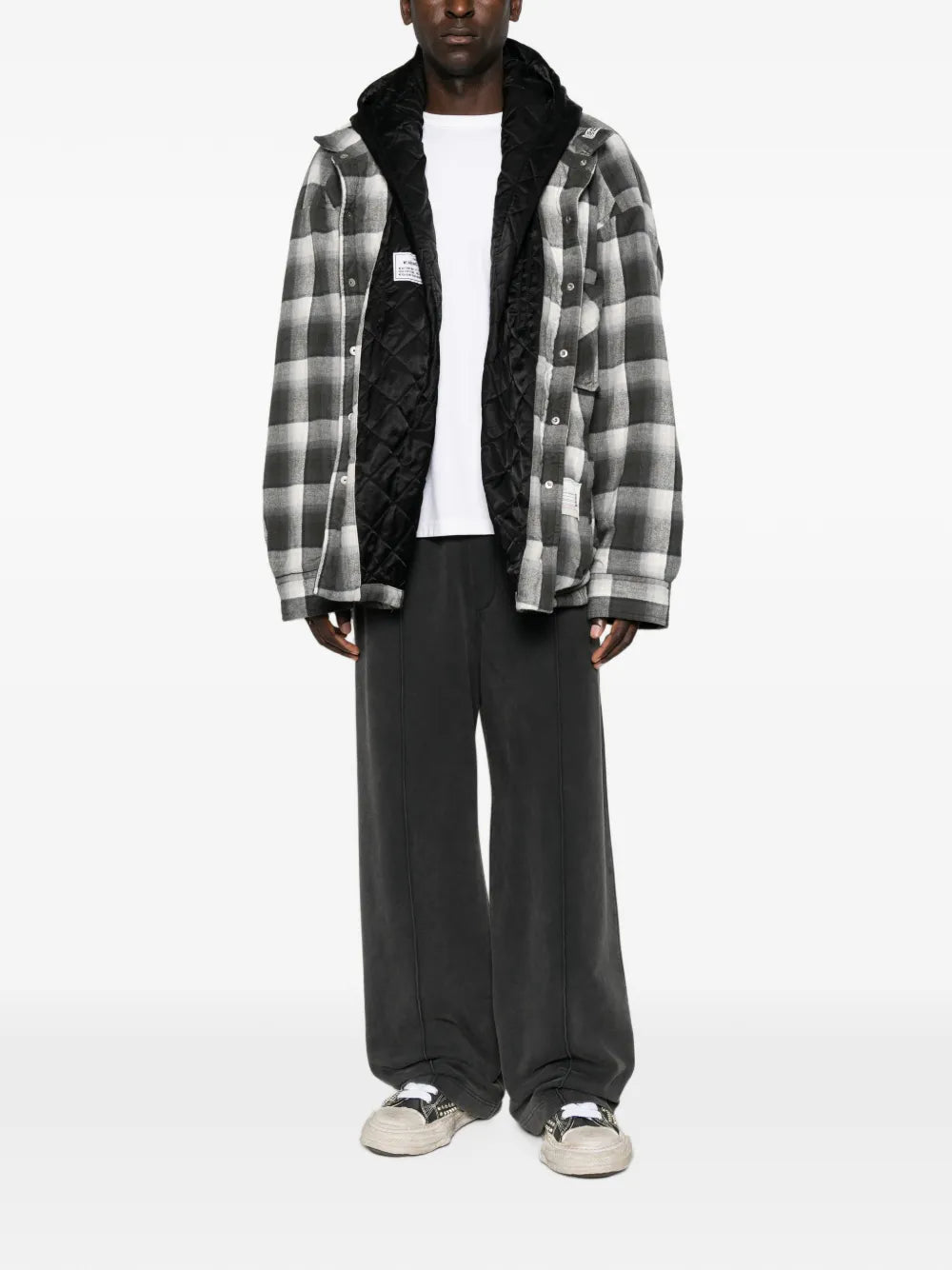 Maison MIHARA YASUHIRO chamarra con capucha y motivo de cuadros - negro