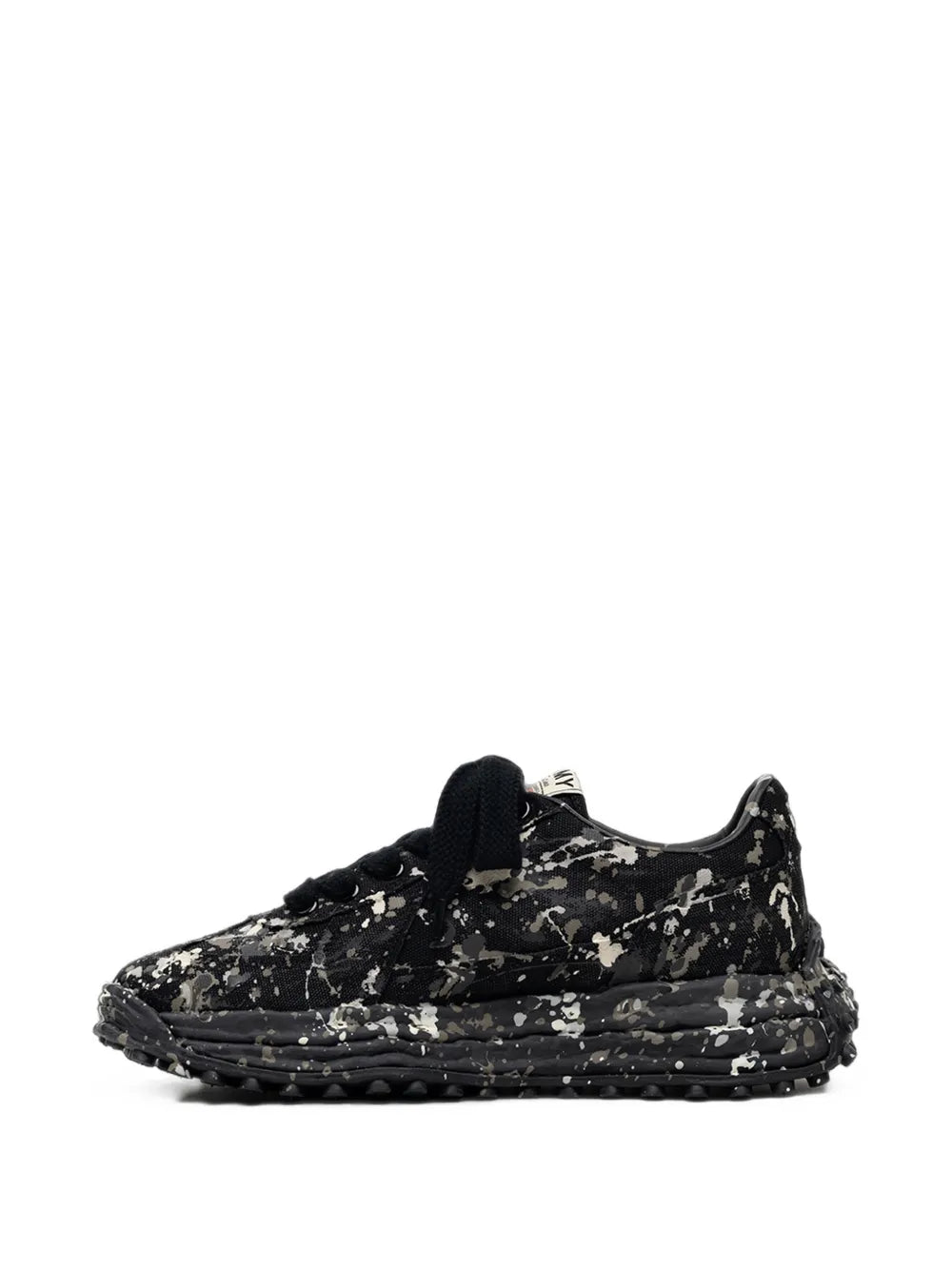 Maison MIHARA YASUHIRO tenis bajos Larry OG de lona estampada - negro