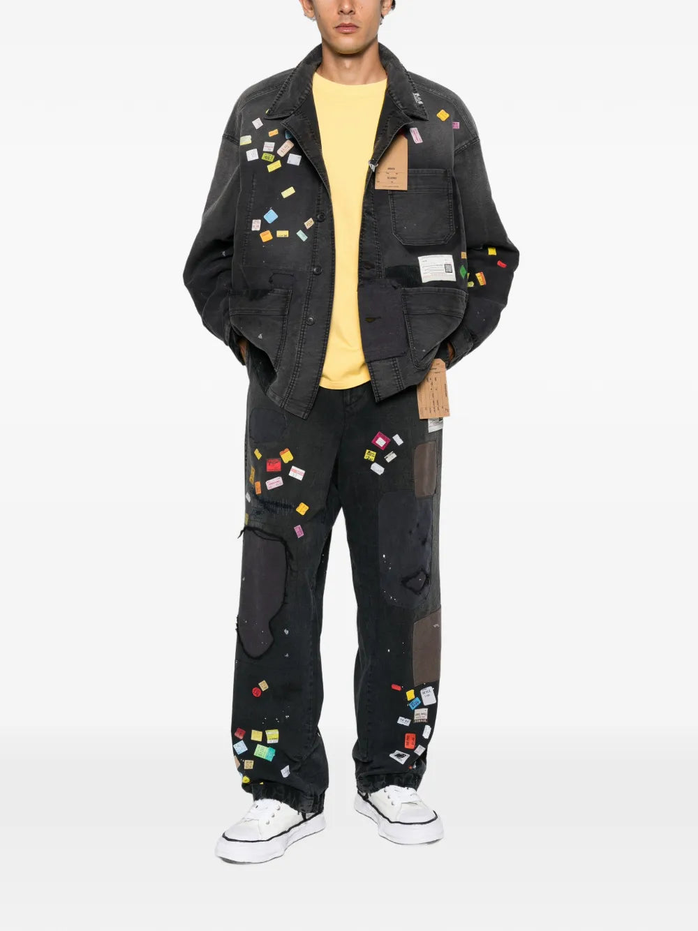 Maison MIHARA YASUHIRO vaqueros con motivo patchwork y estampado de billete - negro