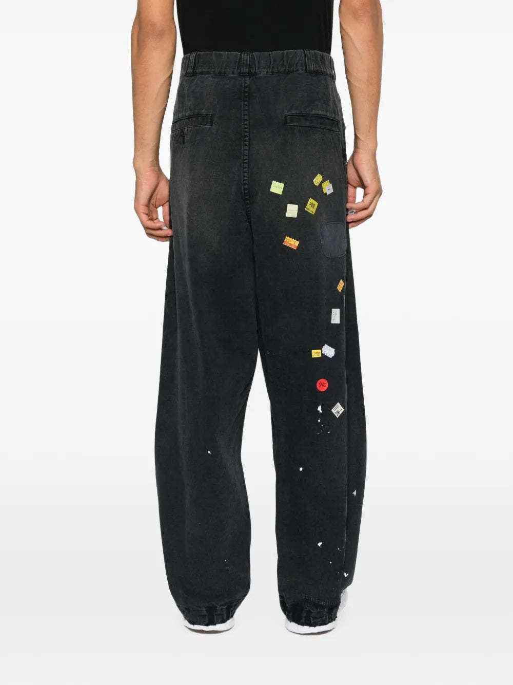 Maison MIHARA YASUHIRO vaqueros con motivo patchwork y estampado de billete - negro