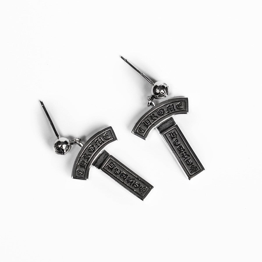 Chrome Hearts Pendientes colgantes con el logotipo