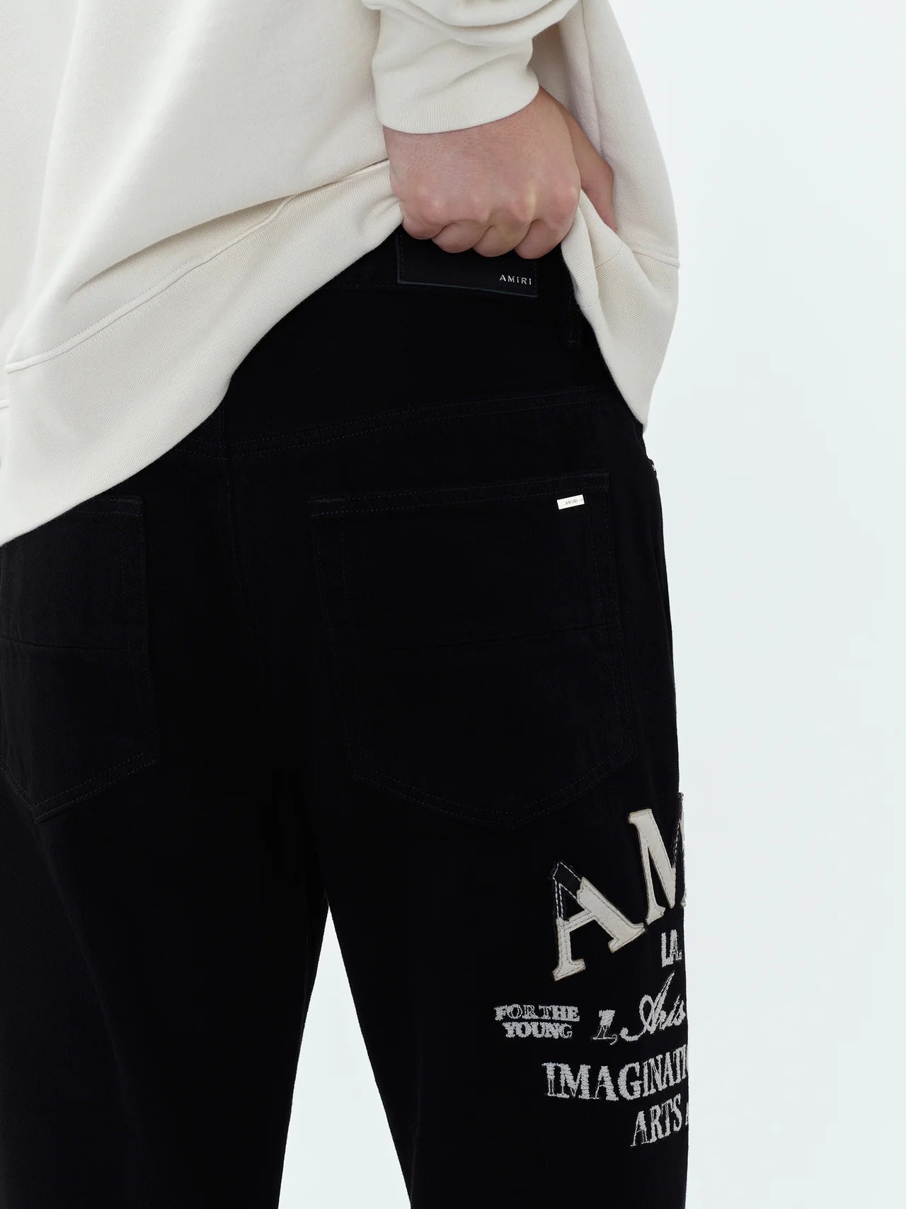 AMIRI DISTRESSED ARTS DISTRICT JEAN