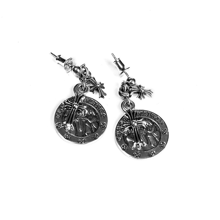 Chrome Hearts Pendiente de medallón de ángel cruzado