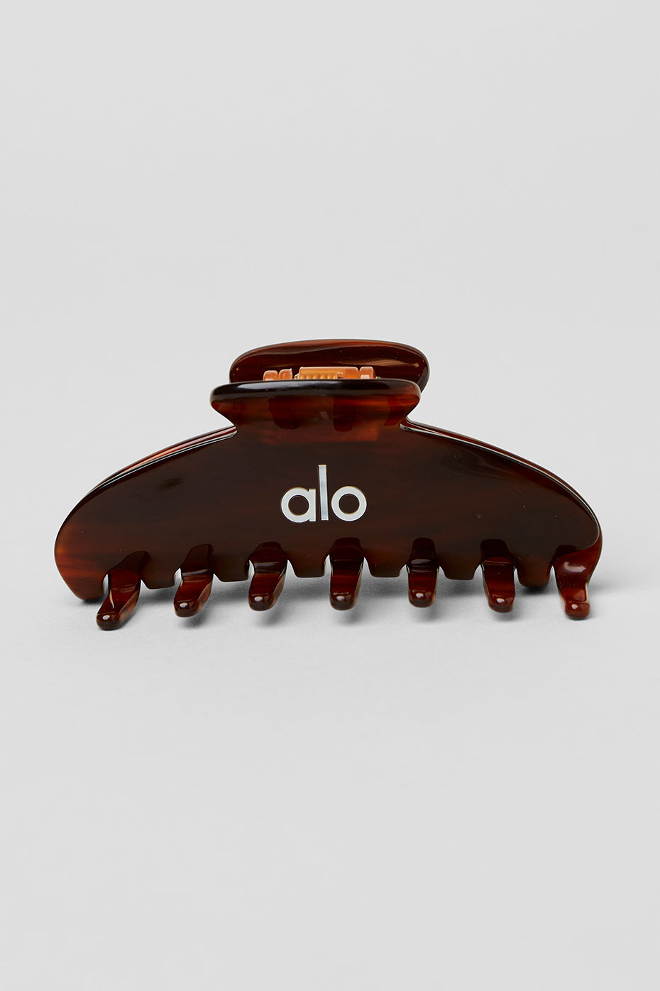 Alo Yoga 90's Claw Clip - Brown Tortoise - imagen 2