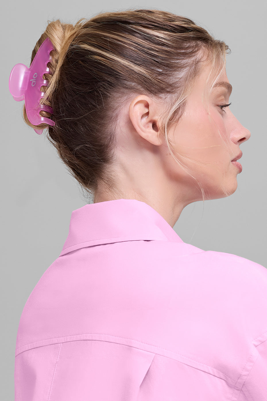 Alo Yoga Effortless Claw Clip (2-Pack) - Candy Heart Pink/Bright Red - imagen 2