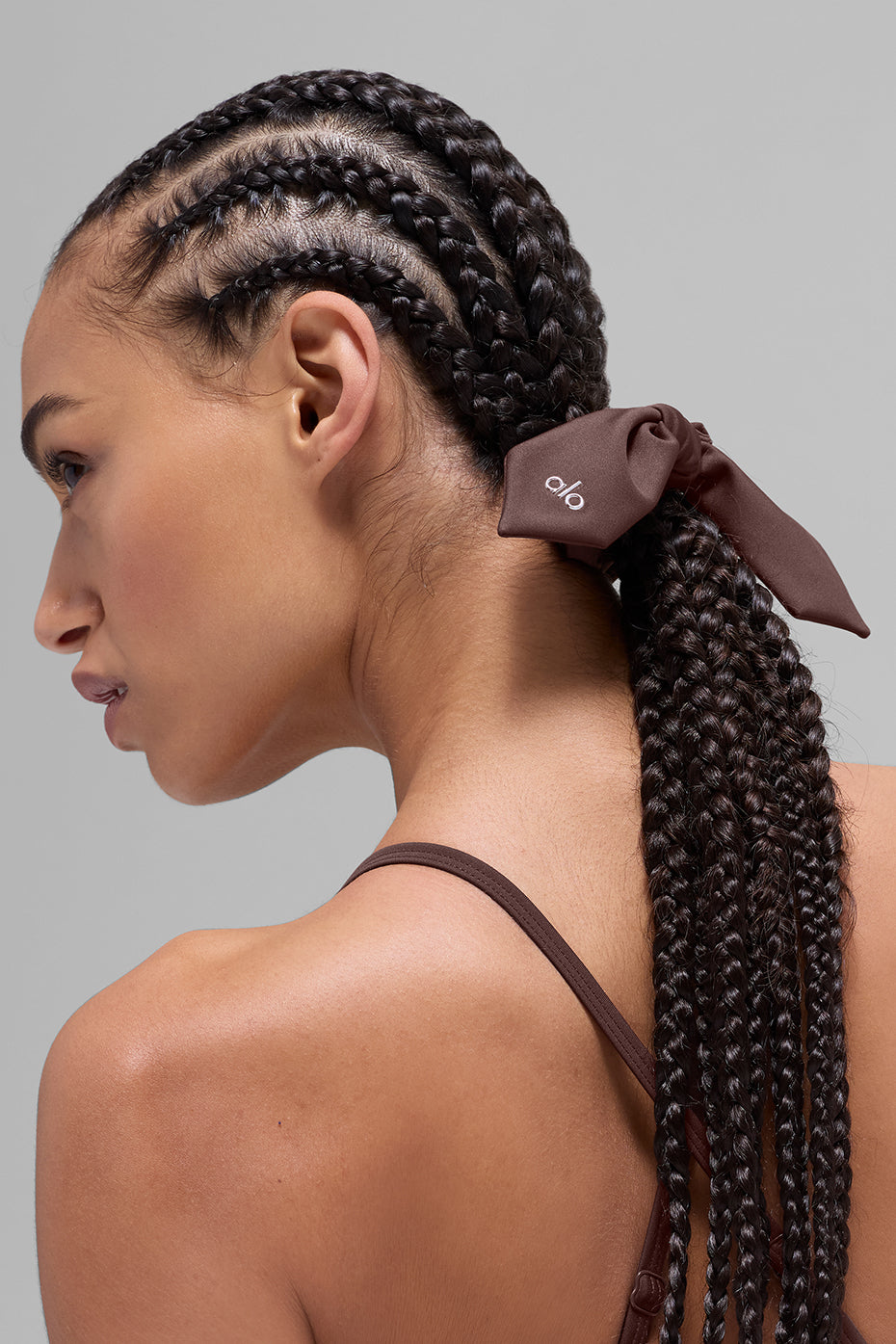 Alo Yoga Airlift Rhythm Scrunchie - Brownstone - imagen 2