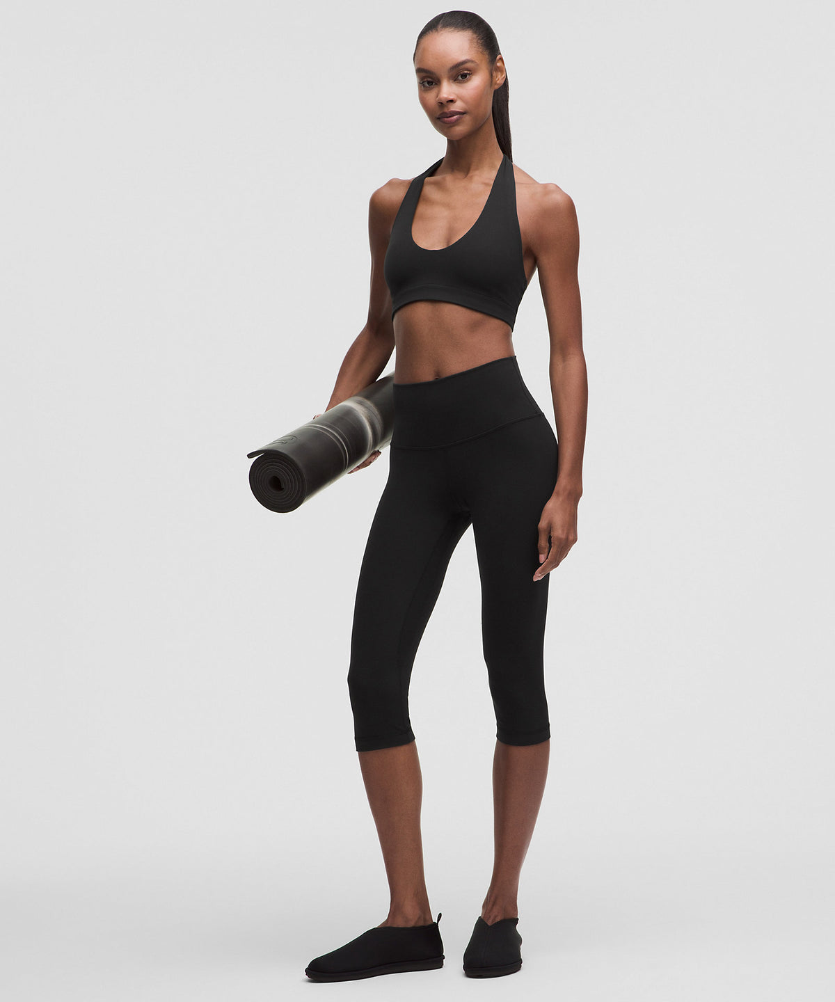 Lululemon Focuser Halter Bra Light Support, A/B Cup - Black - imagen 3