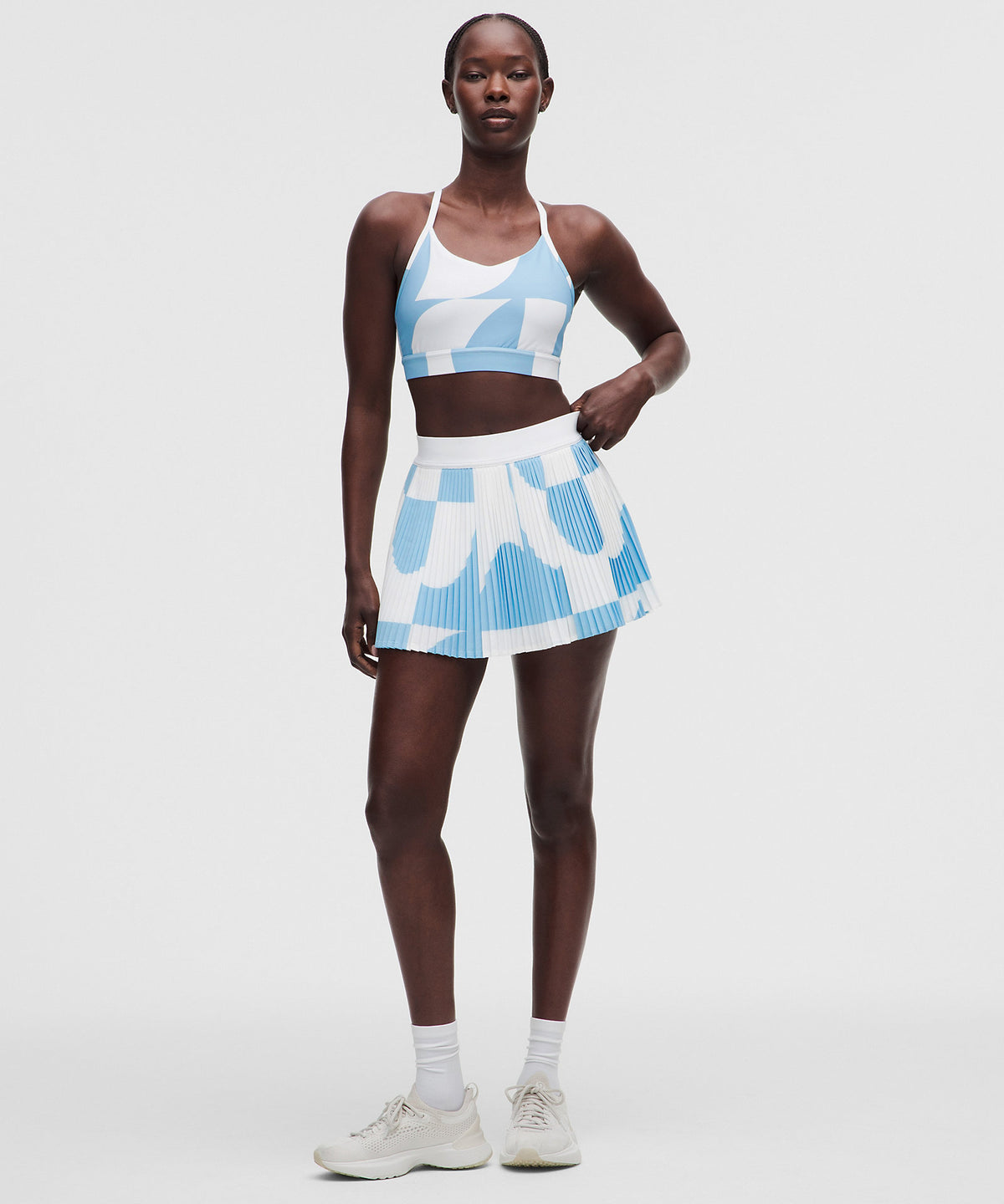 Lululemon Flow Y Mid-Support Bra B/C Cup - Lido Geo White Dreamy Blue - imagen 3