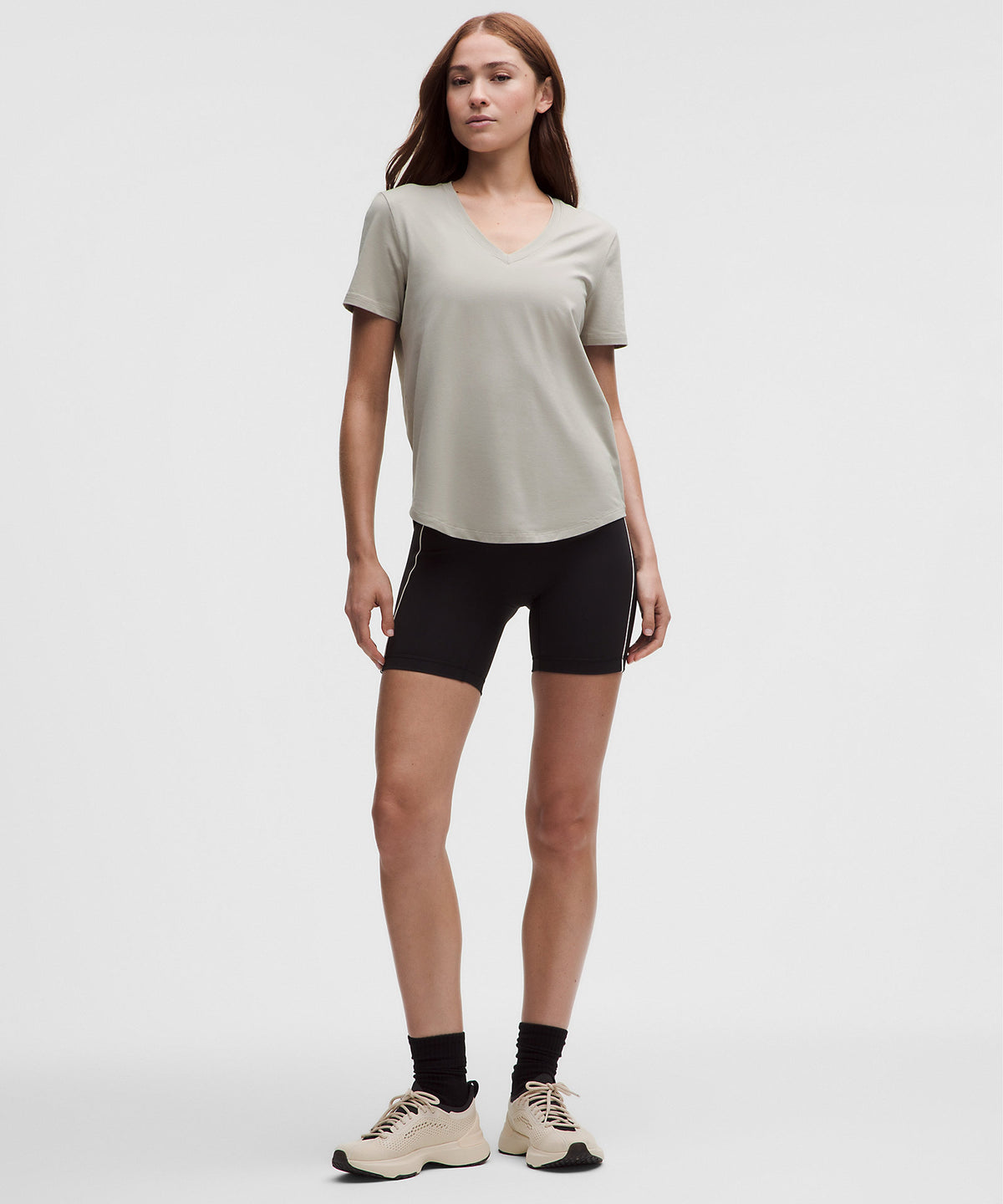 Lululemon Love V-Neck T-Shirt - Hailstone Grey - imagen 2