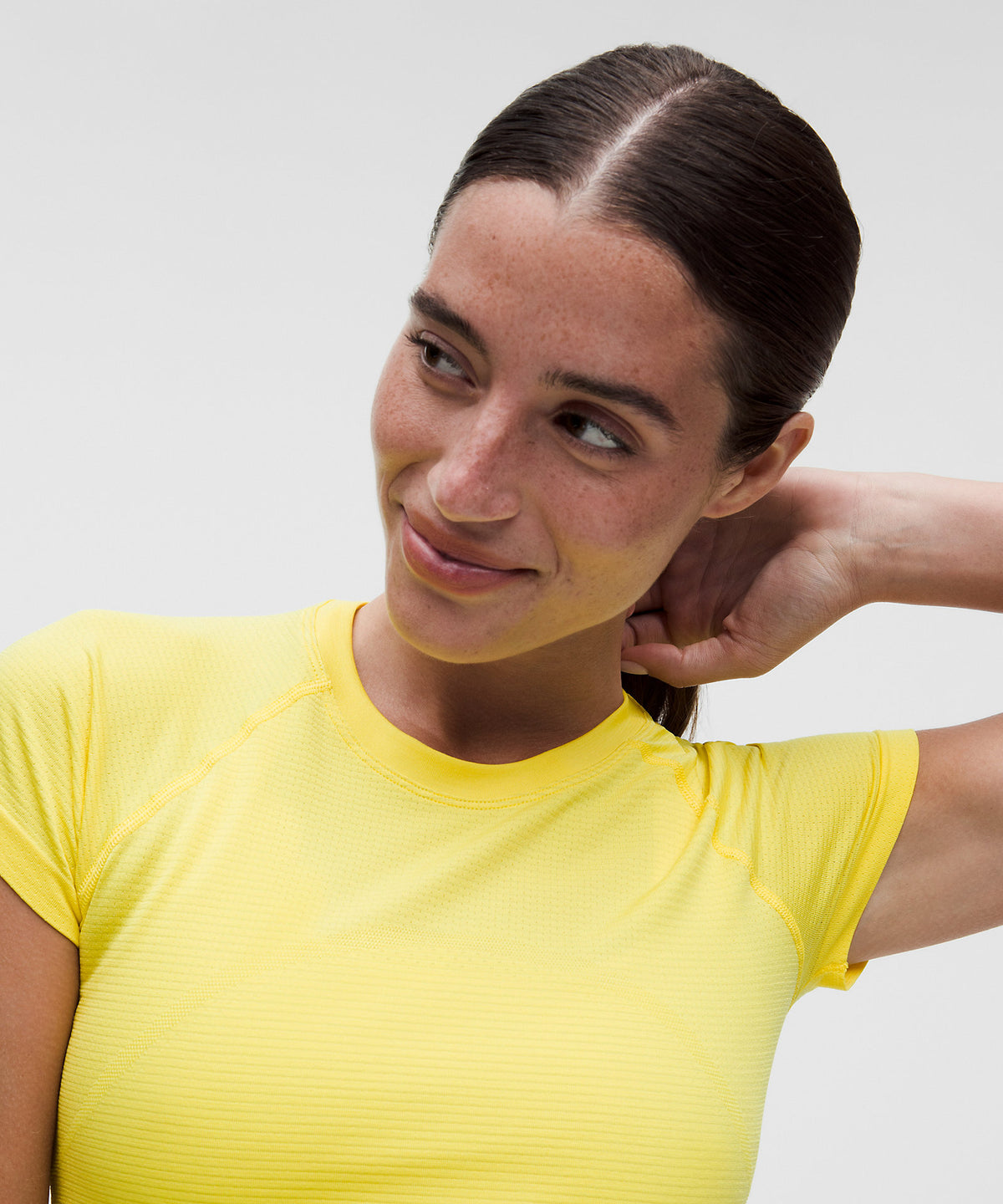 Lululemon Swiftly Tech Cropped Short-Sleeve Shirt 2.0 - Lime & Yours - imagen 4