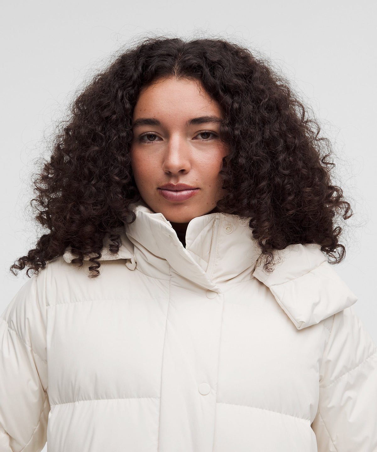Lululemon Women's Wunder Puff 600-Down-Fill Long Jacket - Light Ivory - imagen 3