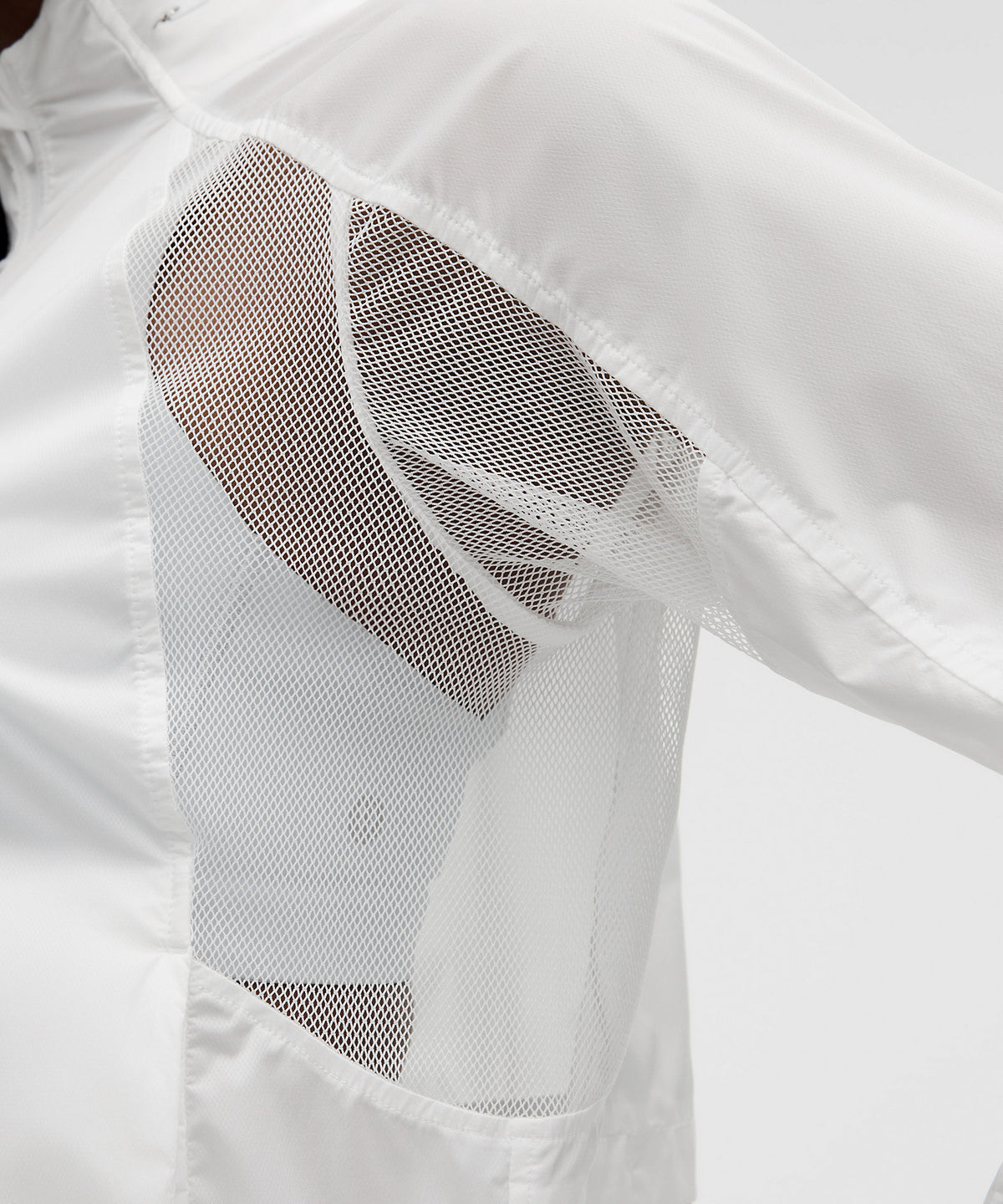 Lululemon Ventilated Packable Running Jacket - White - imagen 2