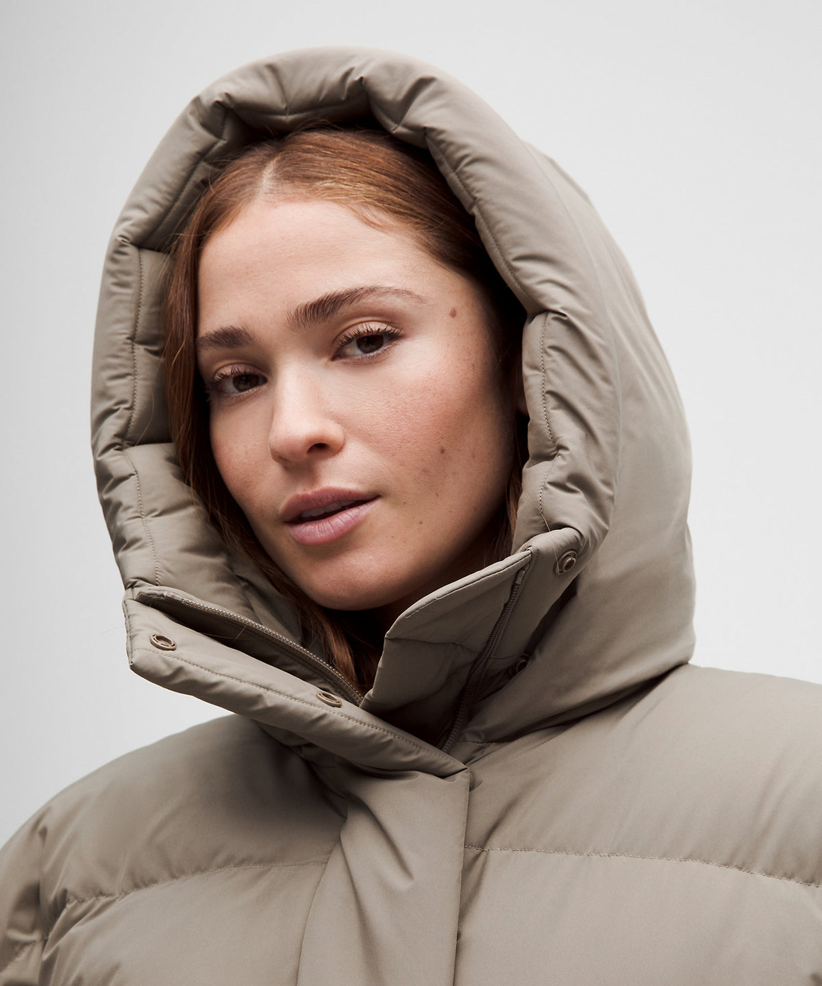 Lululemon Women's Wunder Puff Bomber Hoodie - Cypress Forest - imagen 4