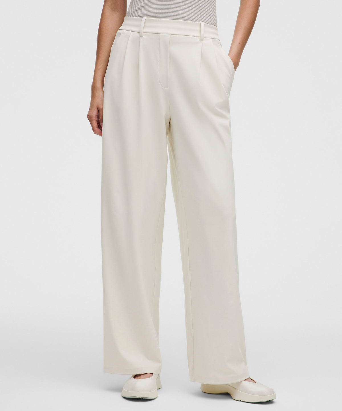 Lululemon Daydrift High-Rise Wide-Leg Trouser Short - Light Ivory - imagen 2