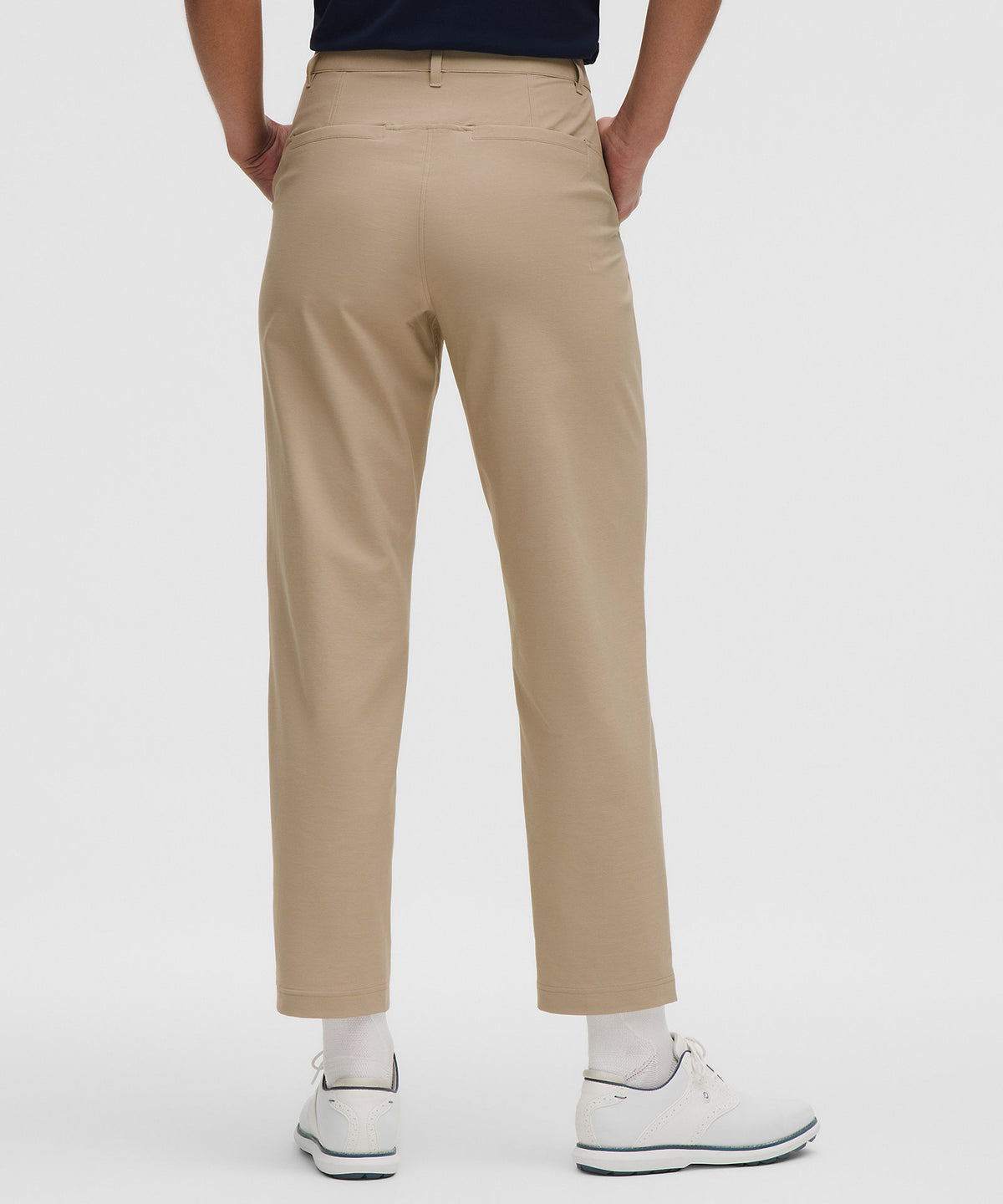 Lululemon Stretch Twill Golf Pant Regular Stitched Logo - Wacky Khaki - imagen 3
