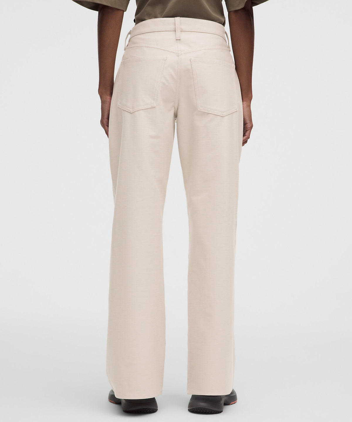 Lululemon EasyFive Low-Rise Classic Wide-Leg Pant Short - Sand Dollar - imagen 3