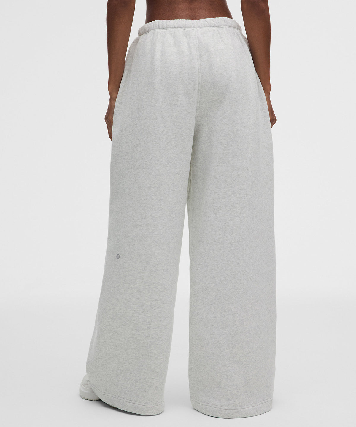 Lululemon Women's Steady State SuperLoft Oversized Wide-Leg Pant - Heathered Core Ultra Light Grey - imagen 3