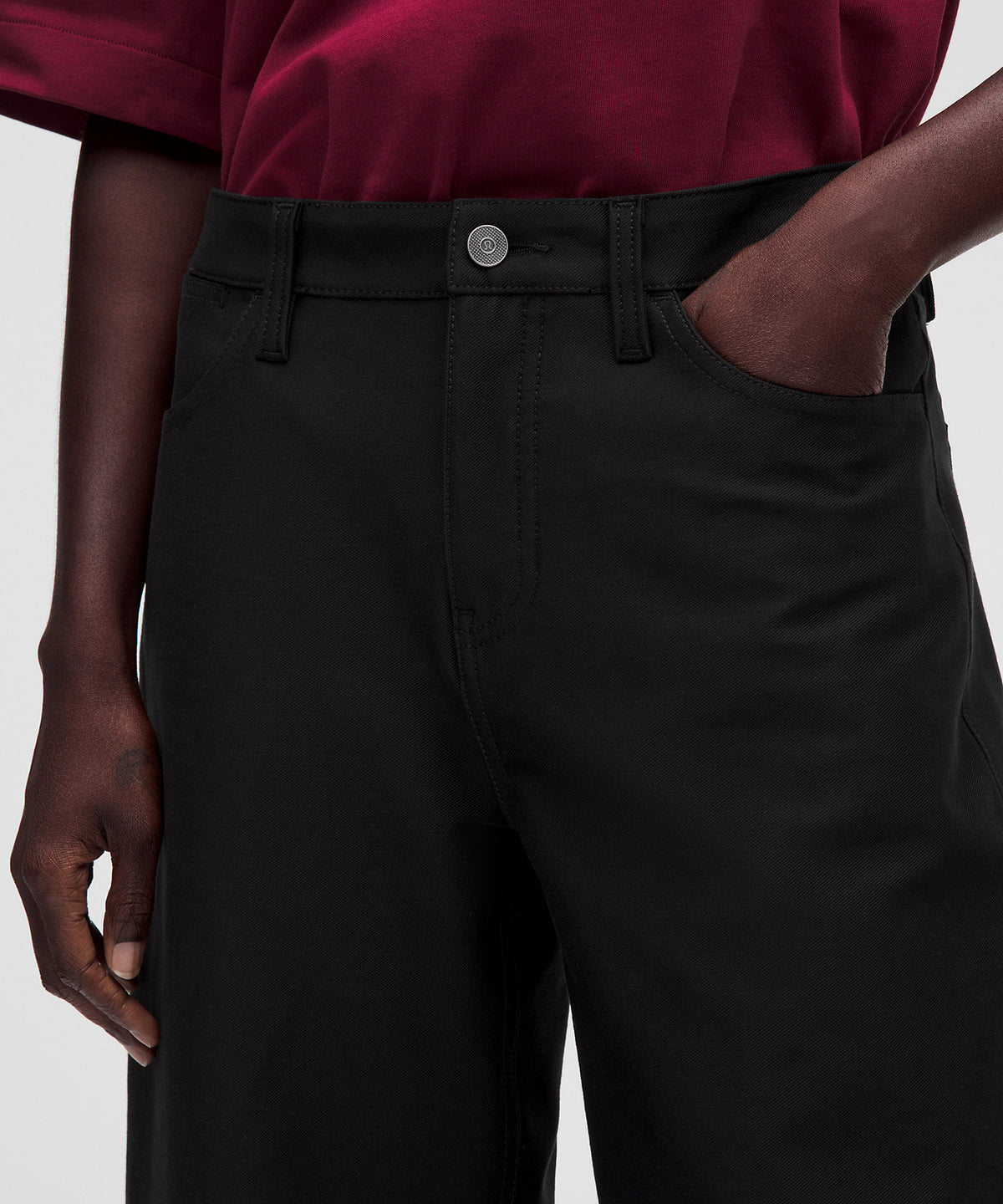 Lululemon EasyFive Low-Rise Barrel-Leg Pant Short - Black - imagen 4