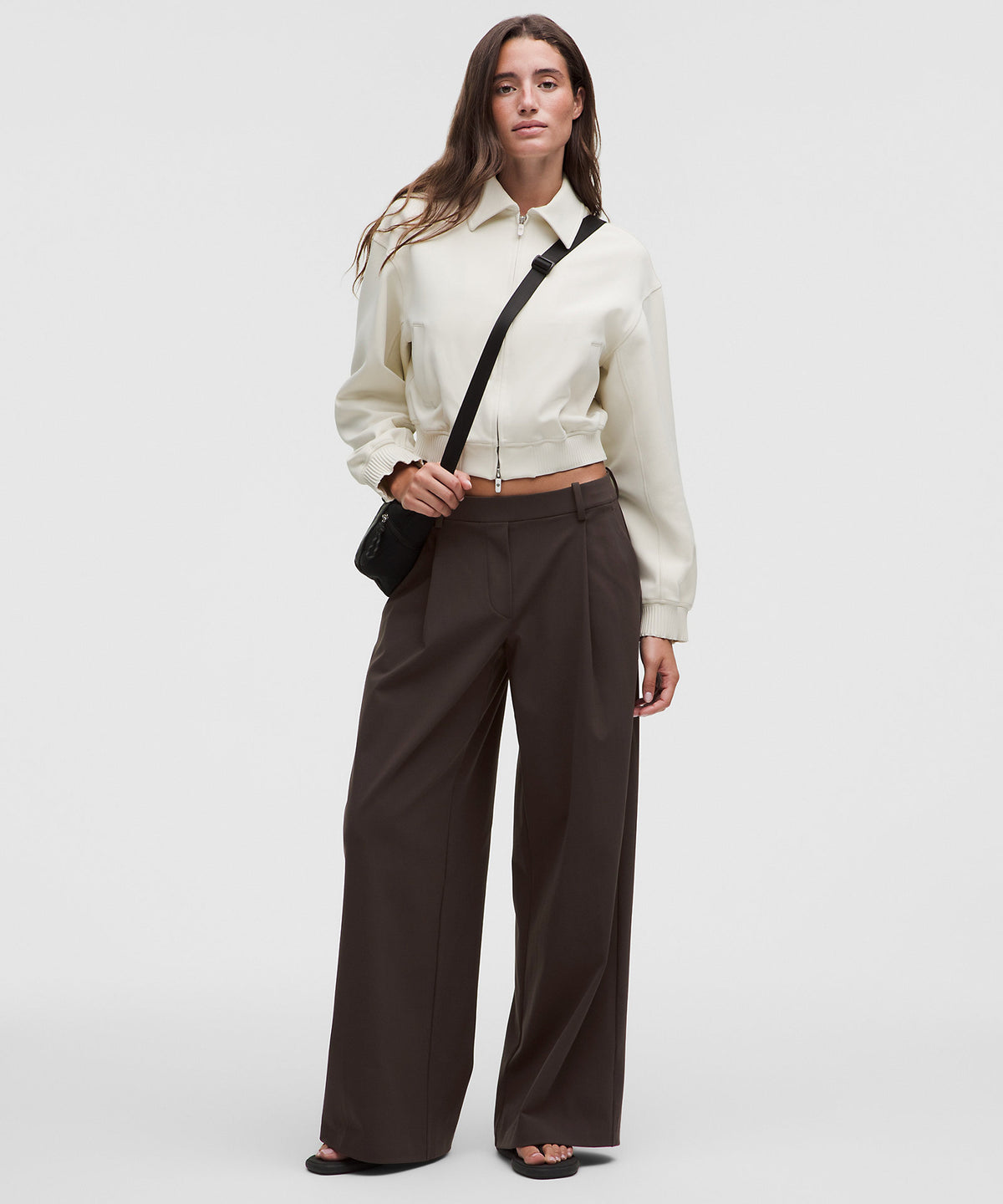 Lululemon Daydrift Low-Rise Extra-Wide Leg Trouser Short - Mahogany Muse - imagen 1