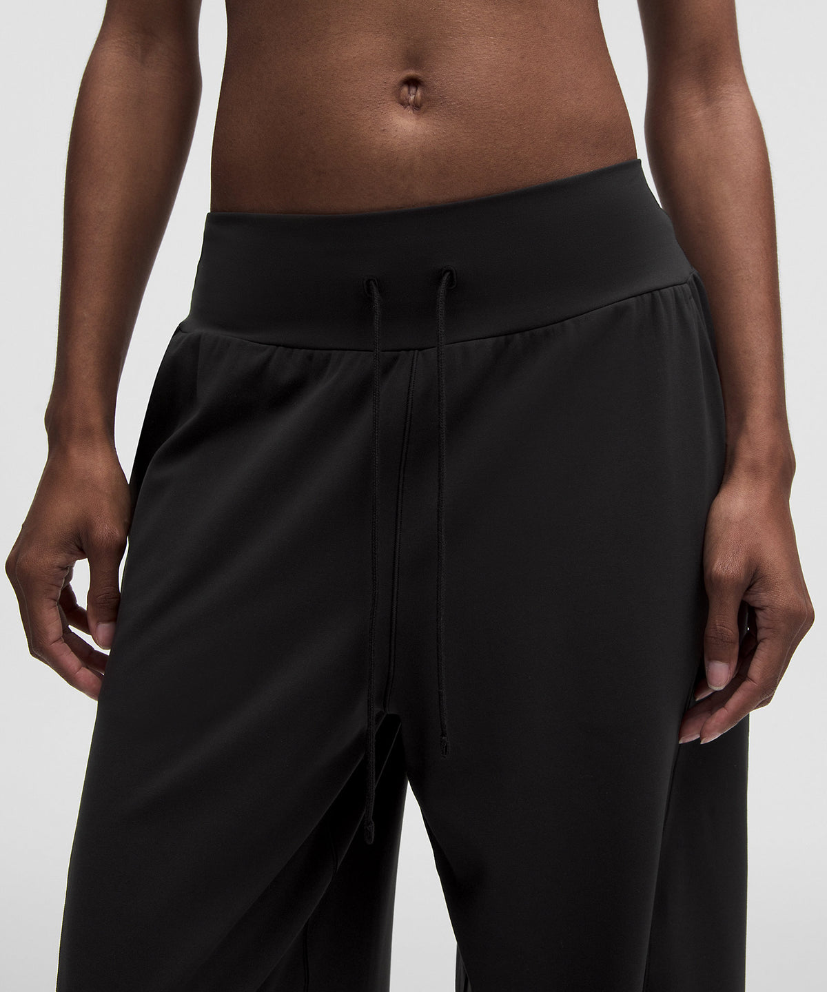 Lululemon Groove Low-Rise Relaxed Cinch Pant Tall - Black - imagen 4