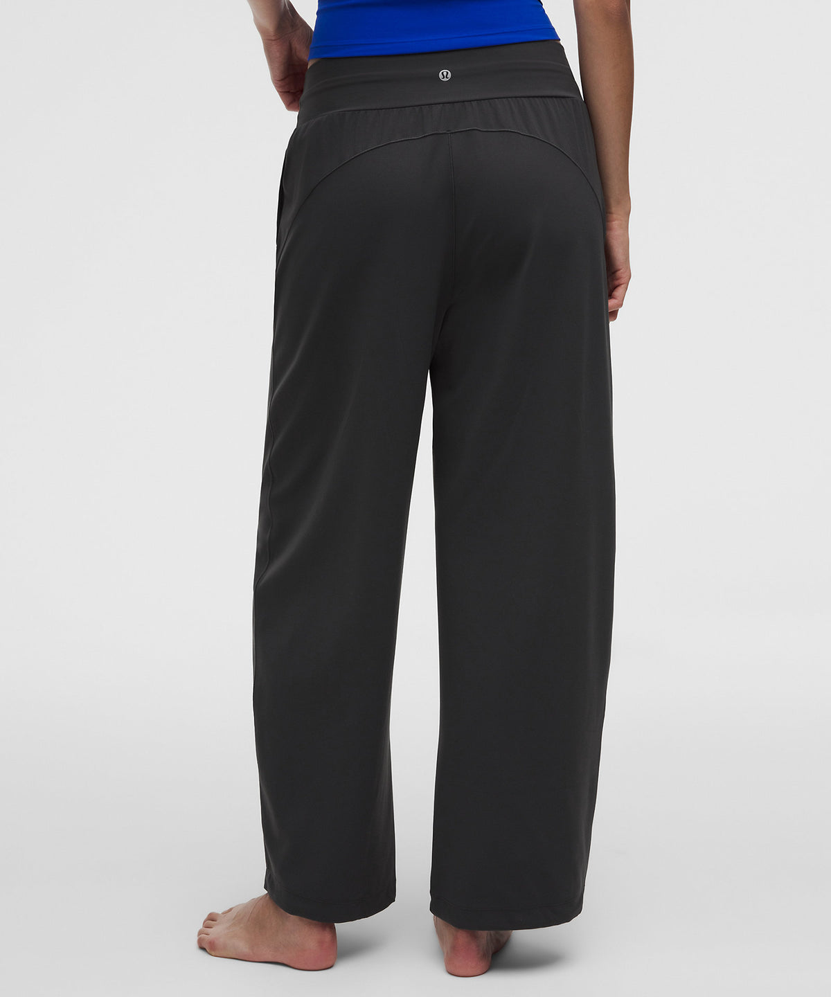 Lululemon Groove Low-Rise Relaxed Cinch Pant Short - Graphite Grey - imagen 3
