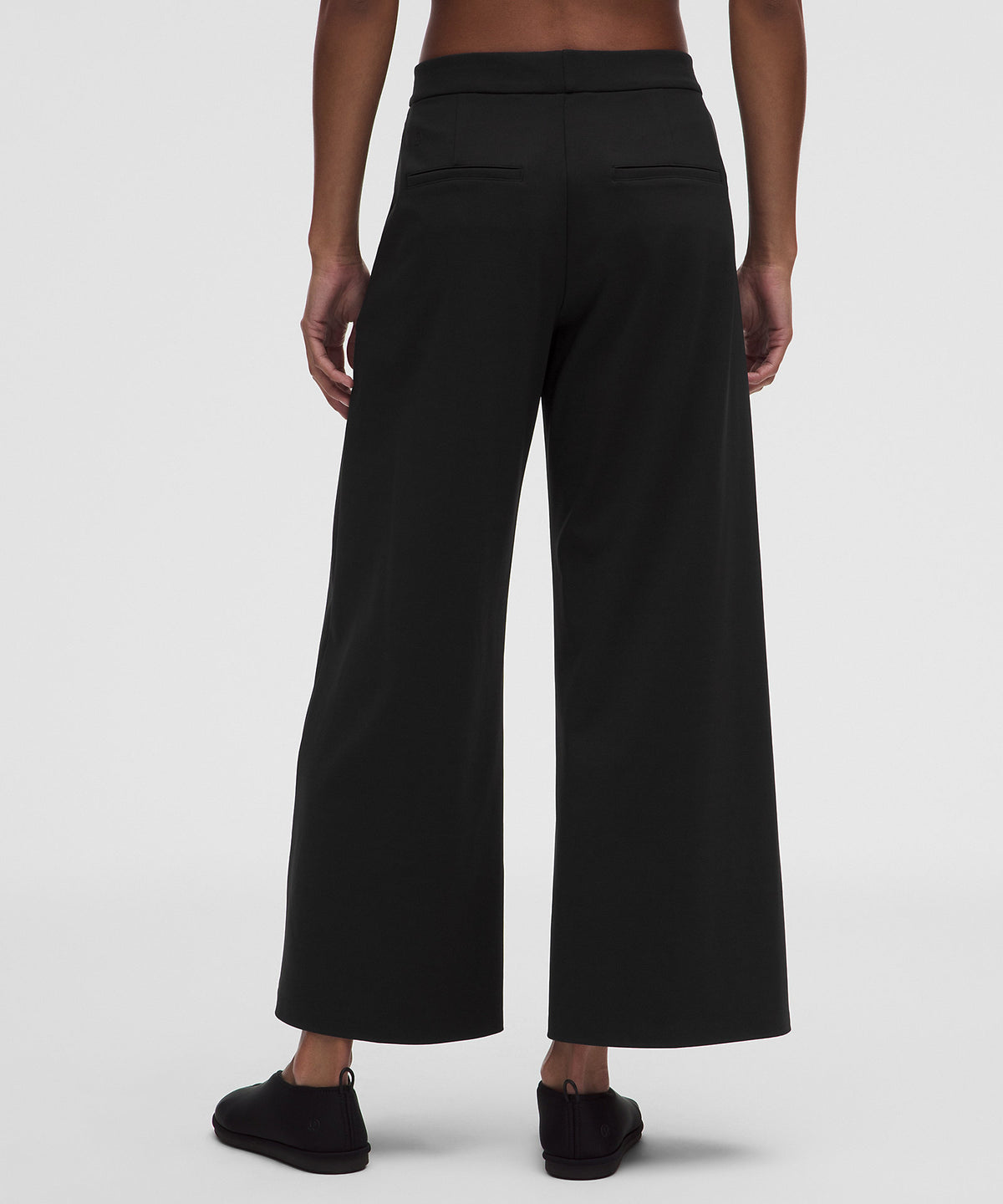 Lululemon Daydrift Mid-Rise Cropped Wide-Leg Trouser Regular - Black - imagen 3