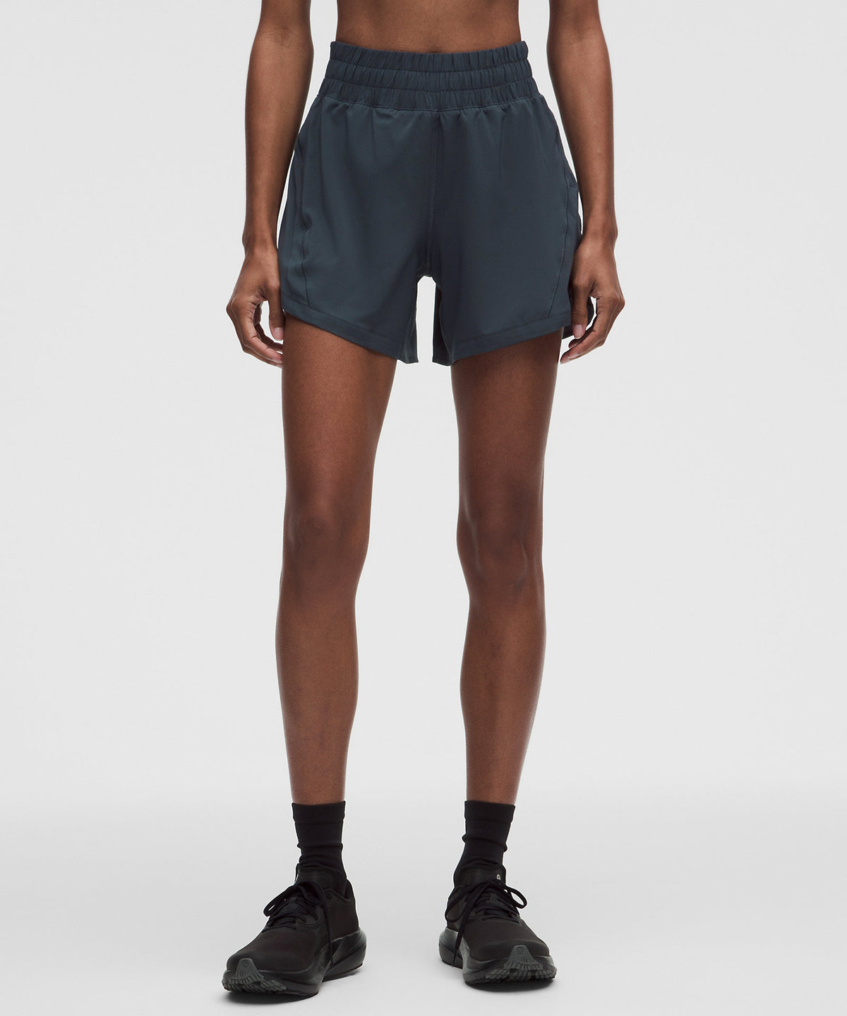 Lululemon Track That High-Rise Lined Short 5" - Smoky Velvet - imagen 2
