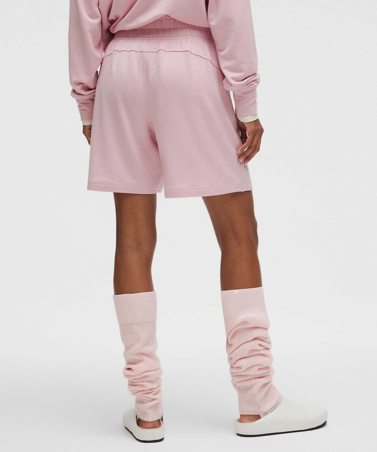 Lululemon BeCalm Mid-Rise Bermuda Short - Pink Haze - imagen 3