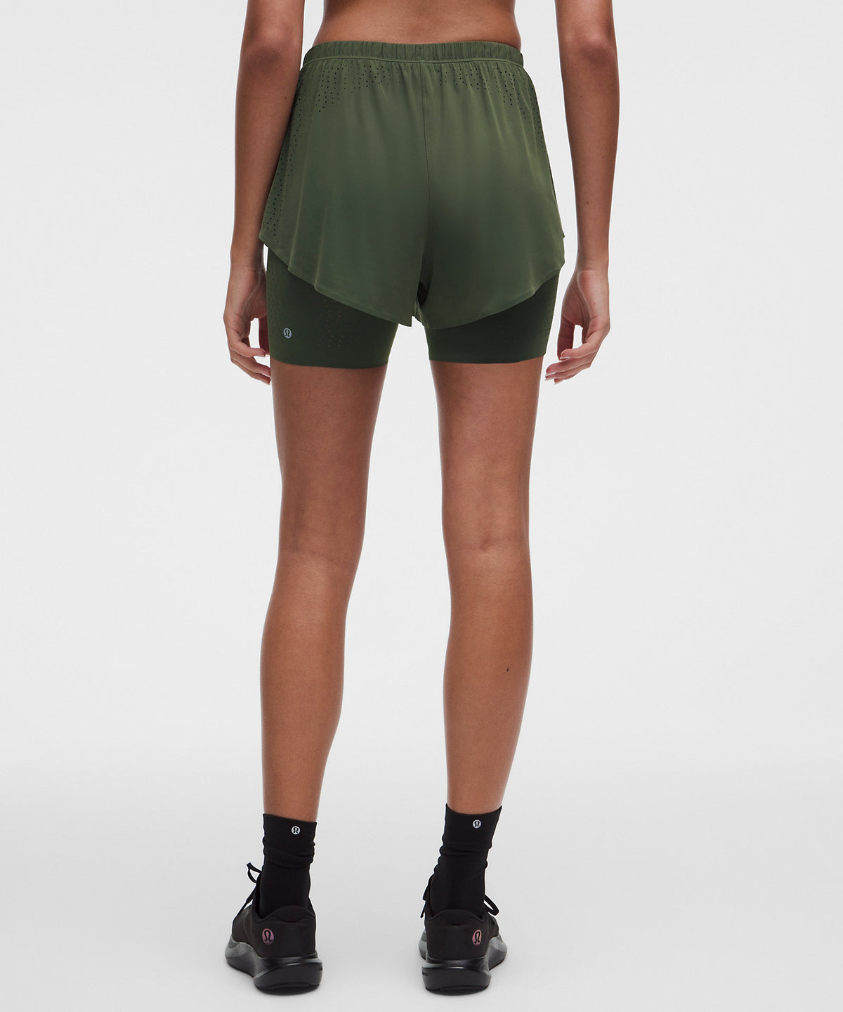 Lululemon Sleek Perforated 2-in-1 High-Rise Short - Sassy Sage - imagen 3