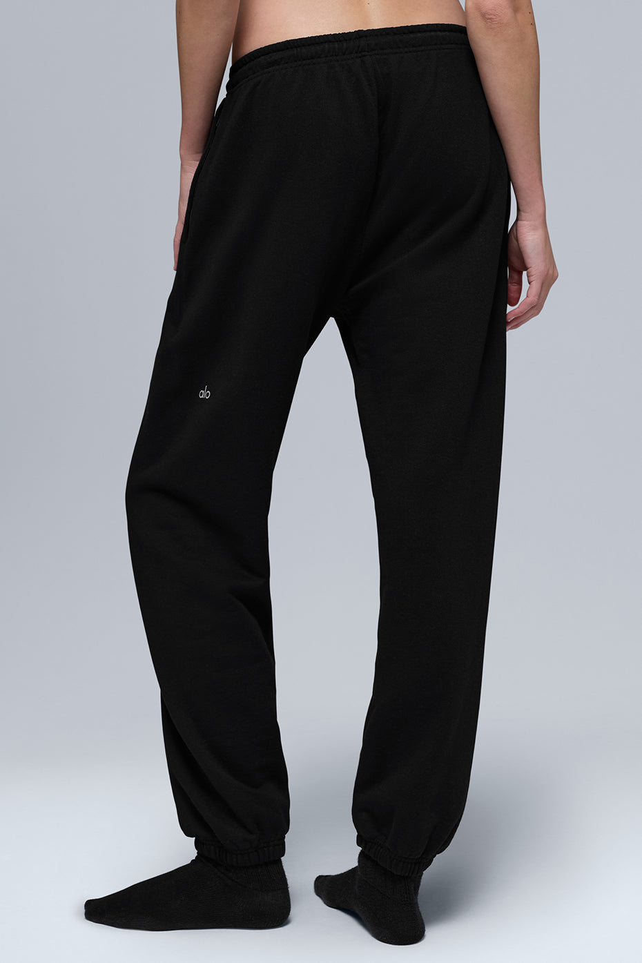 Alo Yoga Chill Sweatpant - Black - imagen 2