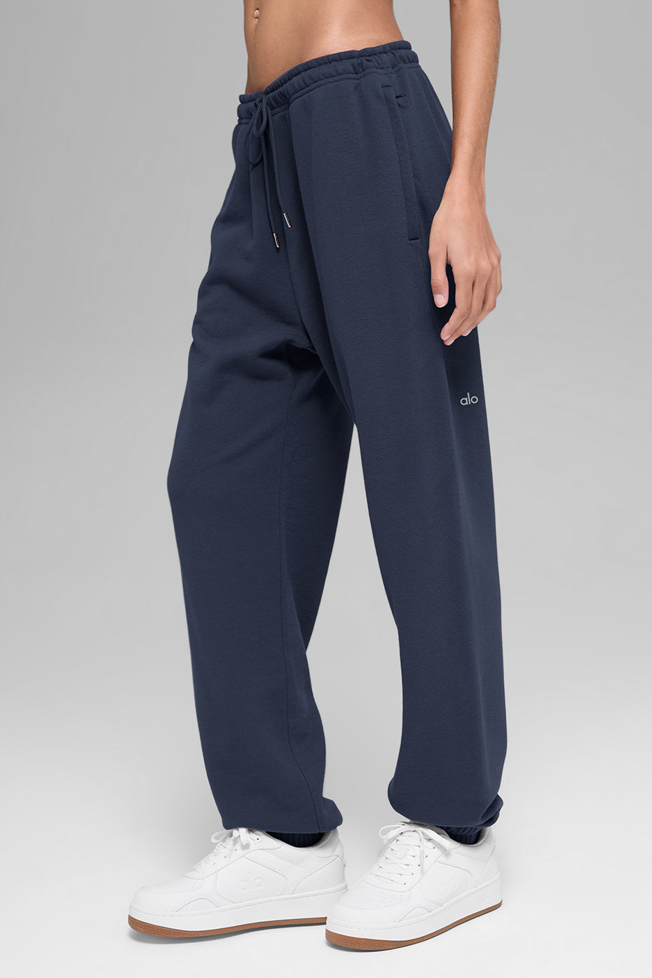 Alo Yoga Chill Sweatpant - Navy - imagen 3
