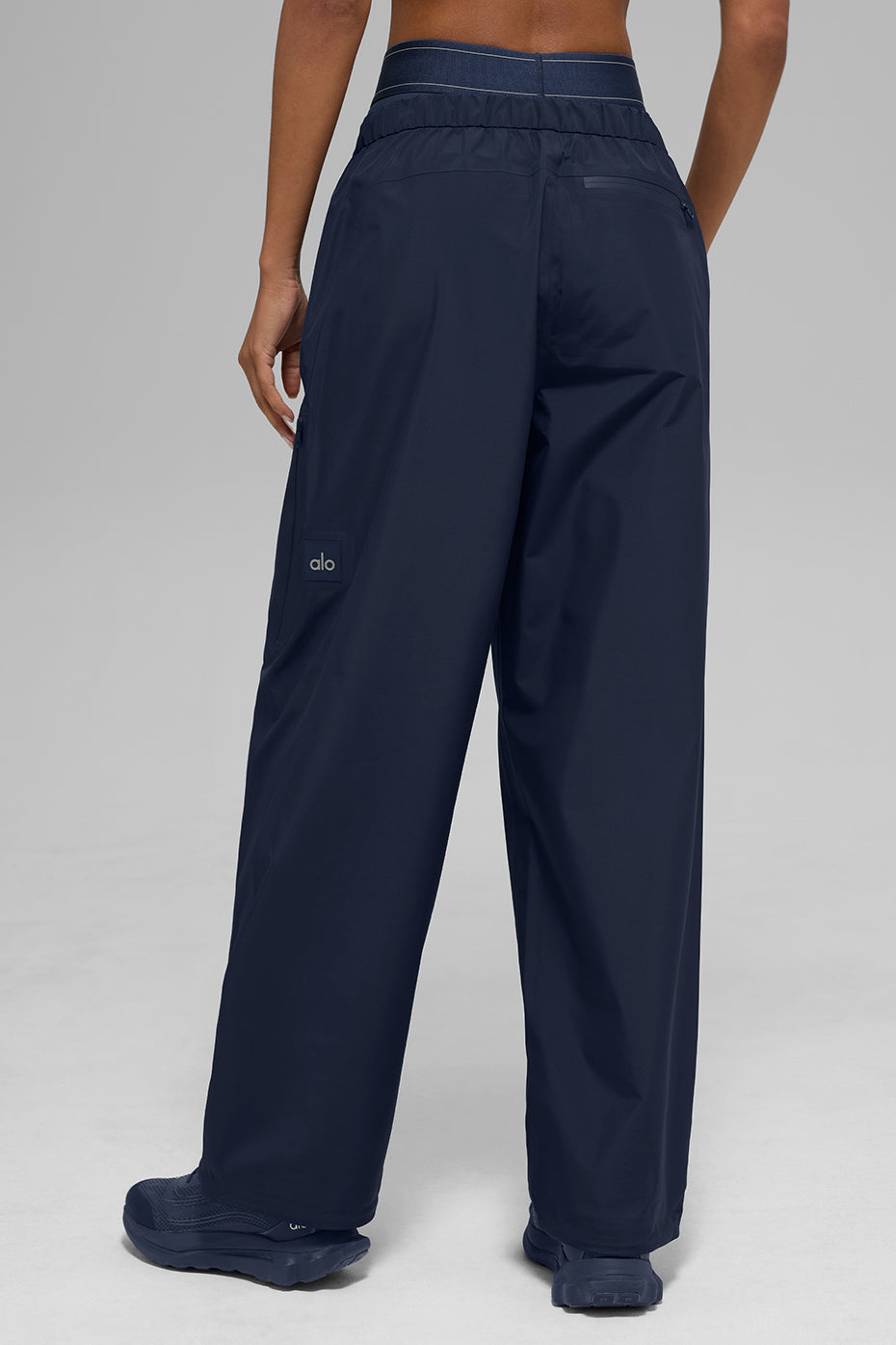 Alo Yoga Alpha Shell Pant - Navy - imagen 3