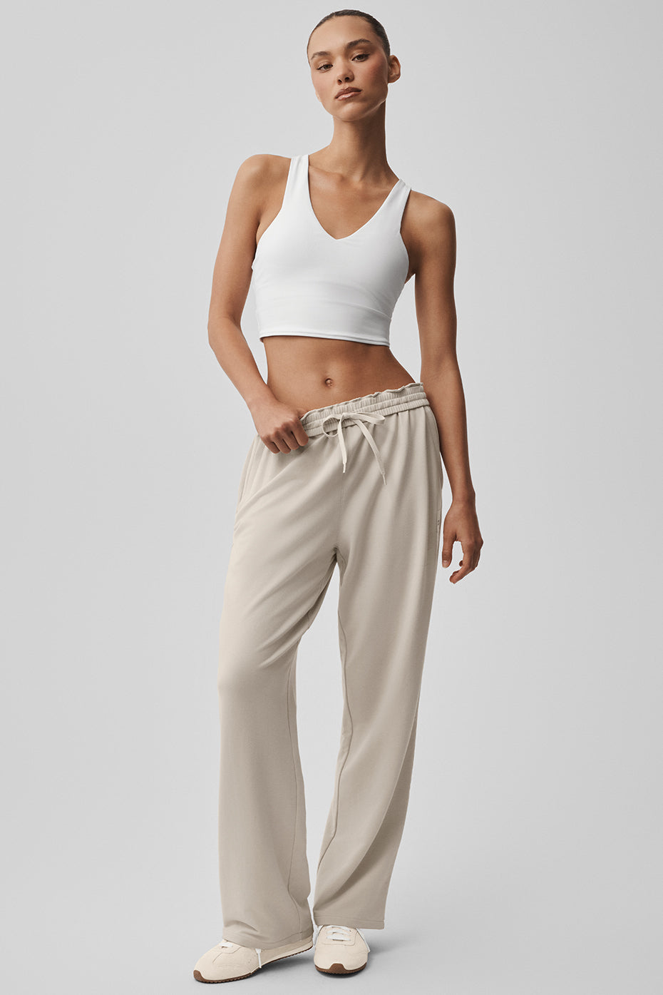Alo Yoga Double Take Straight Leg Pant - Bone - imagen 1