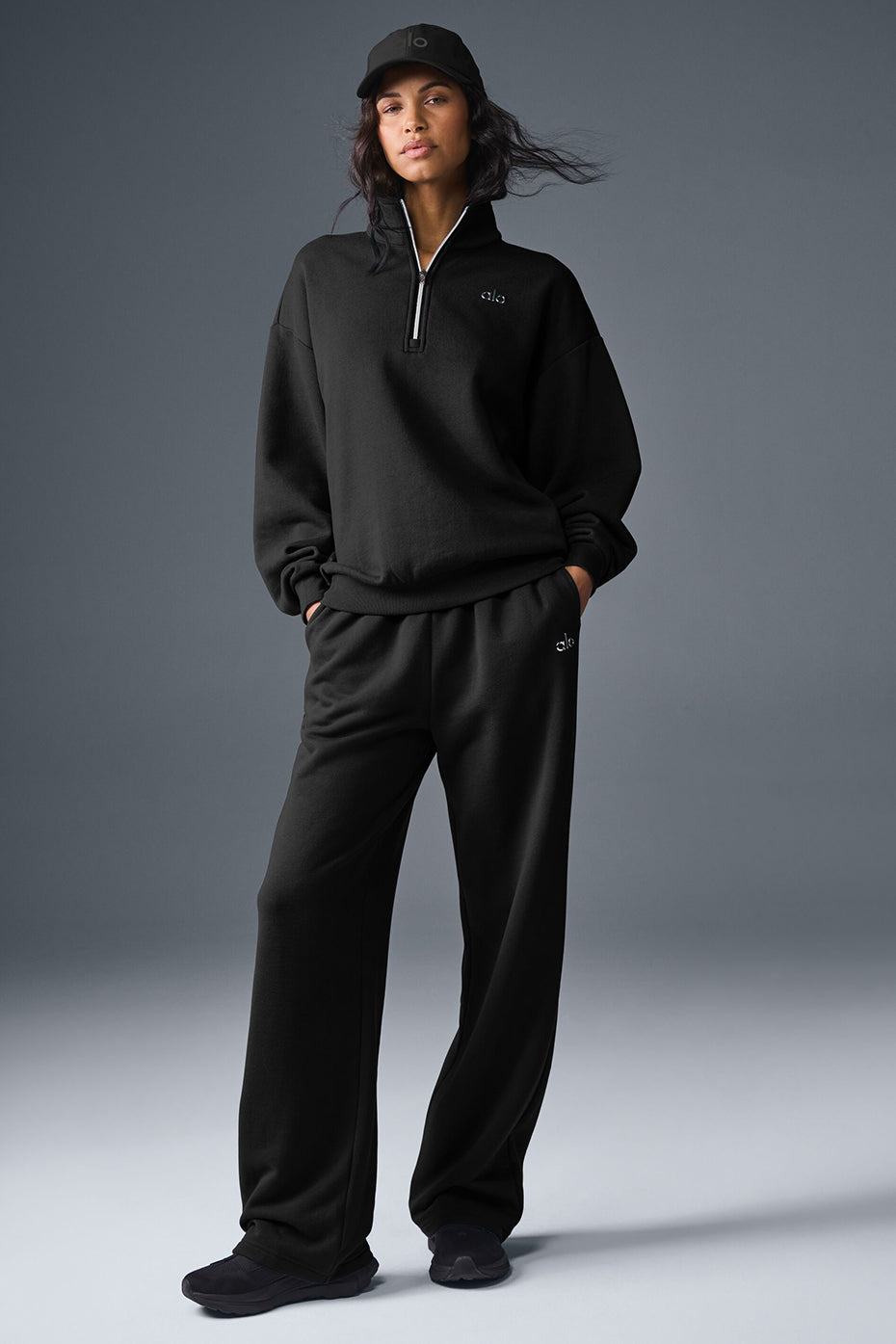 Alo Yoga Accolade 1/4 Zip Pullover - Black - imagen 5
