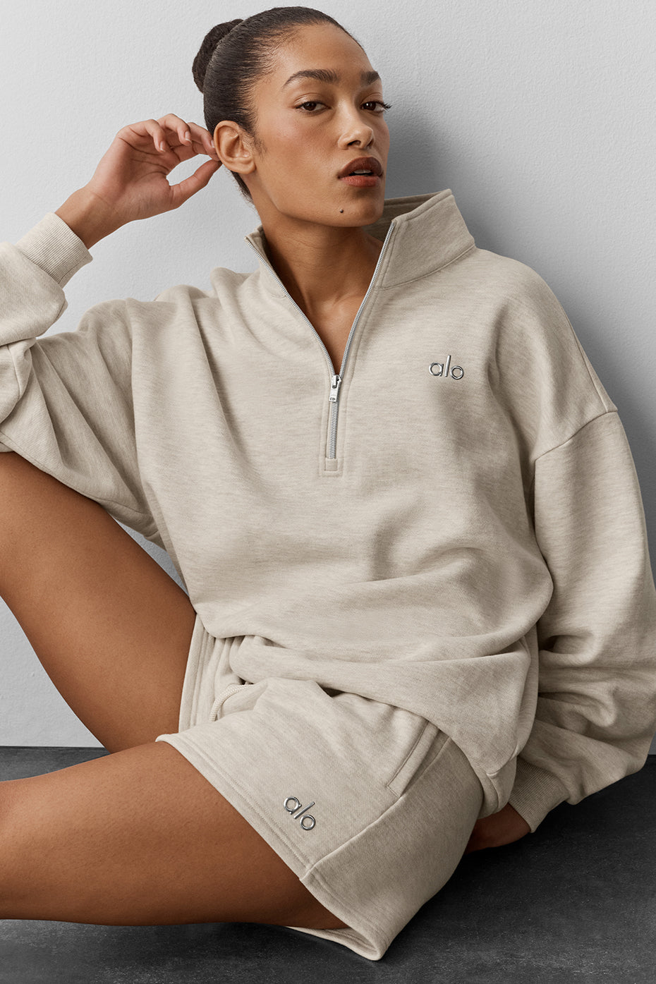 Alo Yoga Accolade 1/4 Zip Pullover - Oatmeal Heather - imagen 3