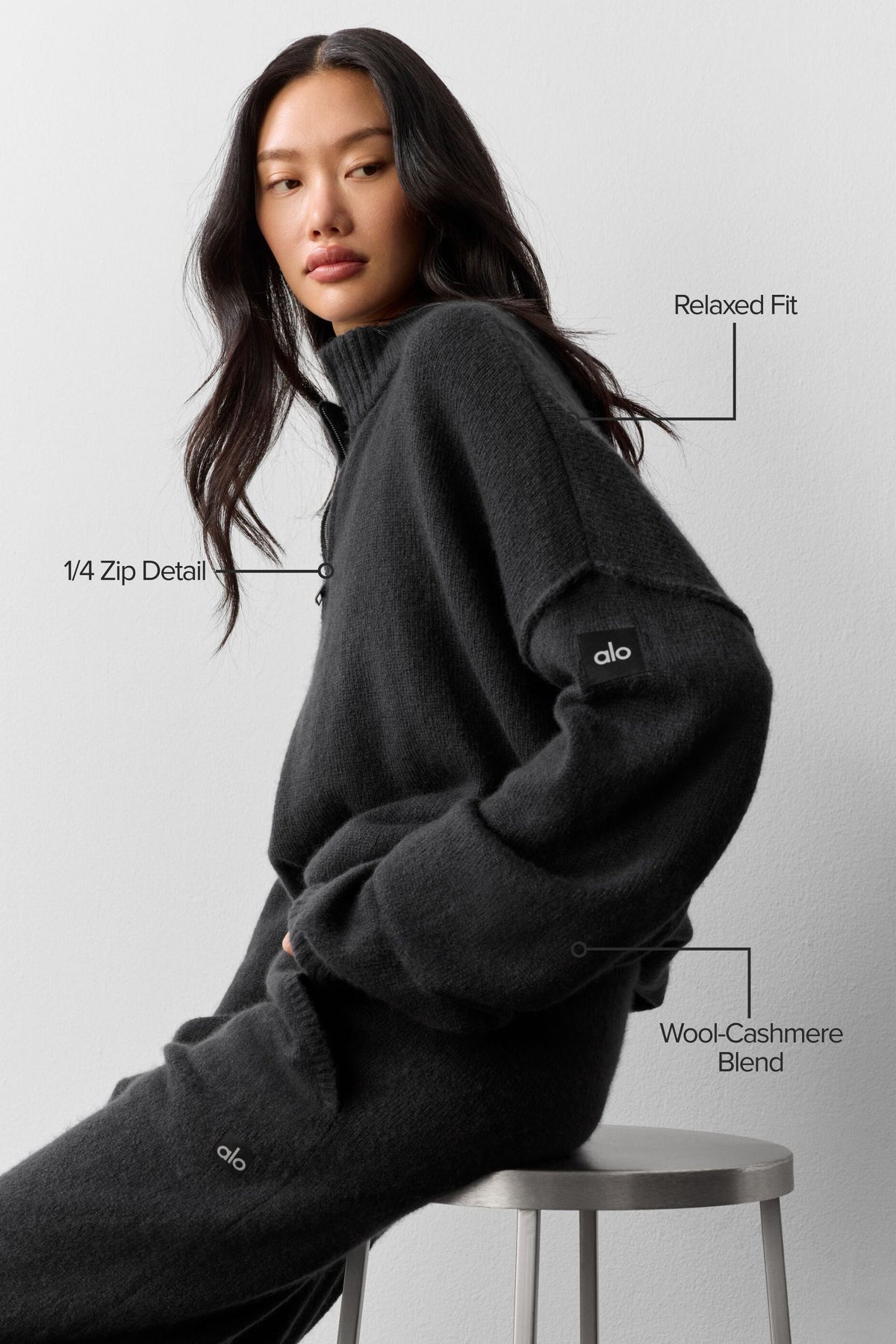 Alo Yoga Wool Cashmere New Class 1/4 Zip Pullover - Black - imagen 2