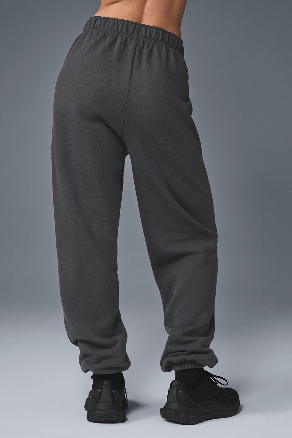 Alo Yoga Accolade Sweatpant - Anthracite - imagen 2