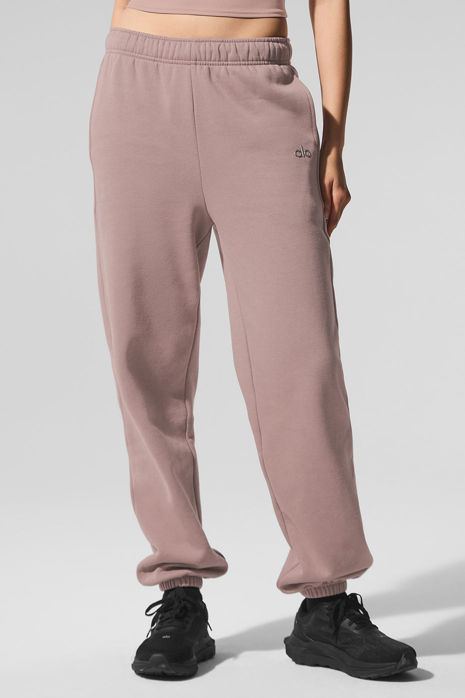 Alo Yoga Accolade Sweatpant - Taupe - imagen 1