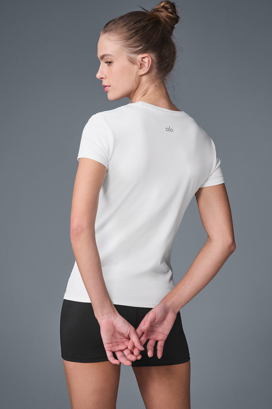 Alo Yoga Alosoft Finesse Tee - White - imagen 2