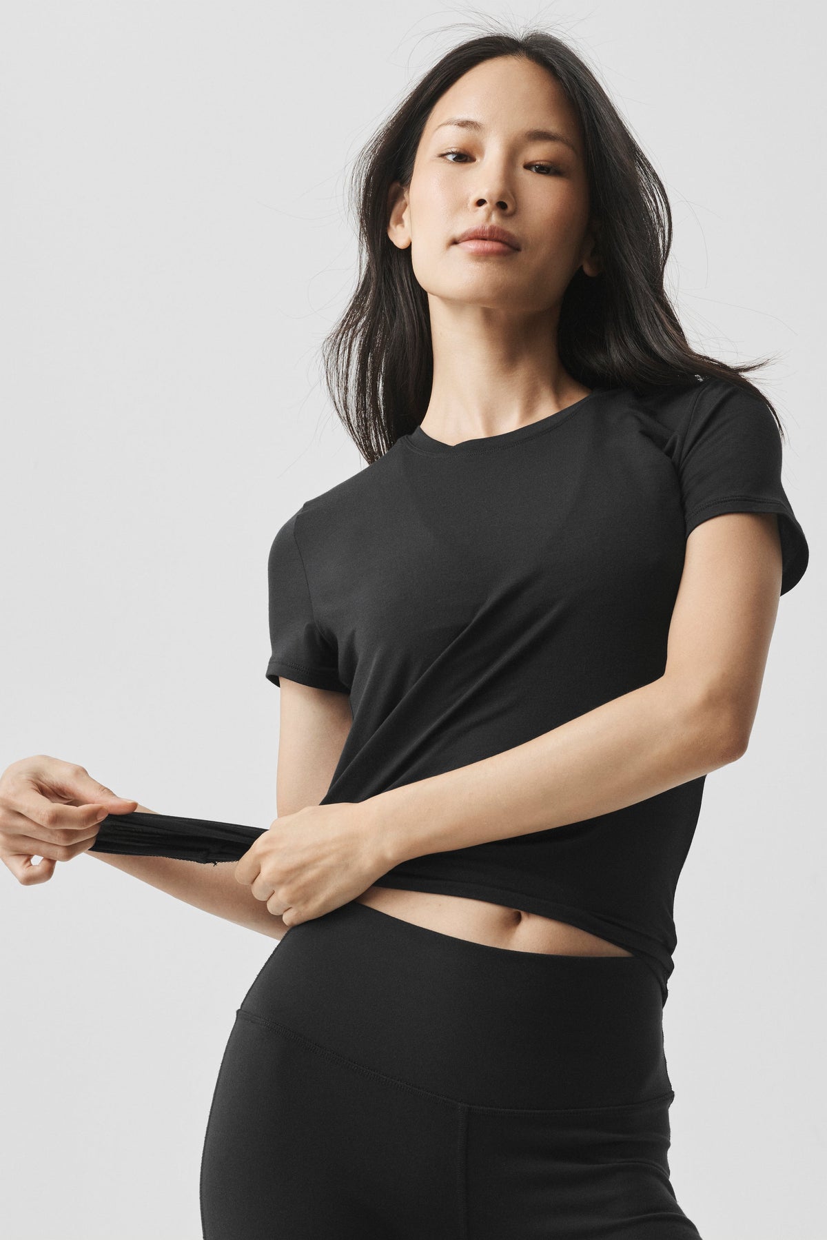 Alo Yoga All Day Short Sleeve - Black - imagen 4
