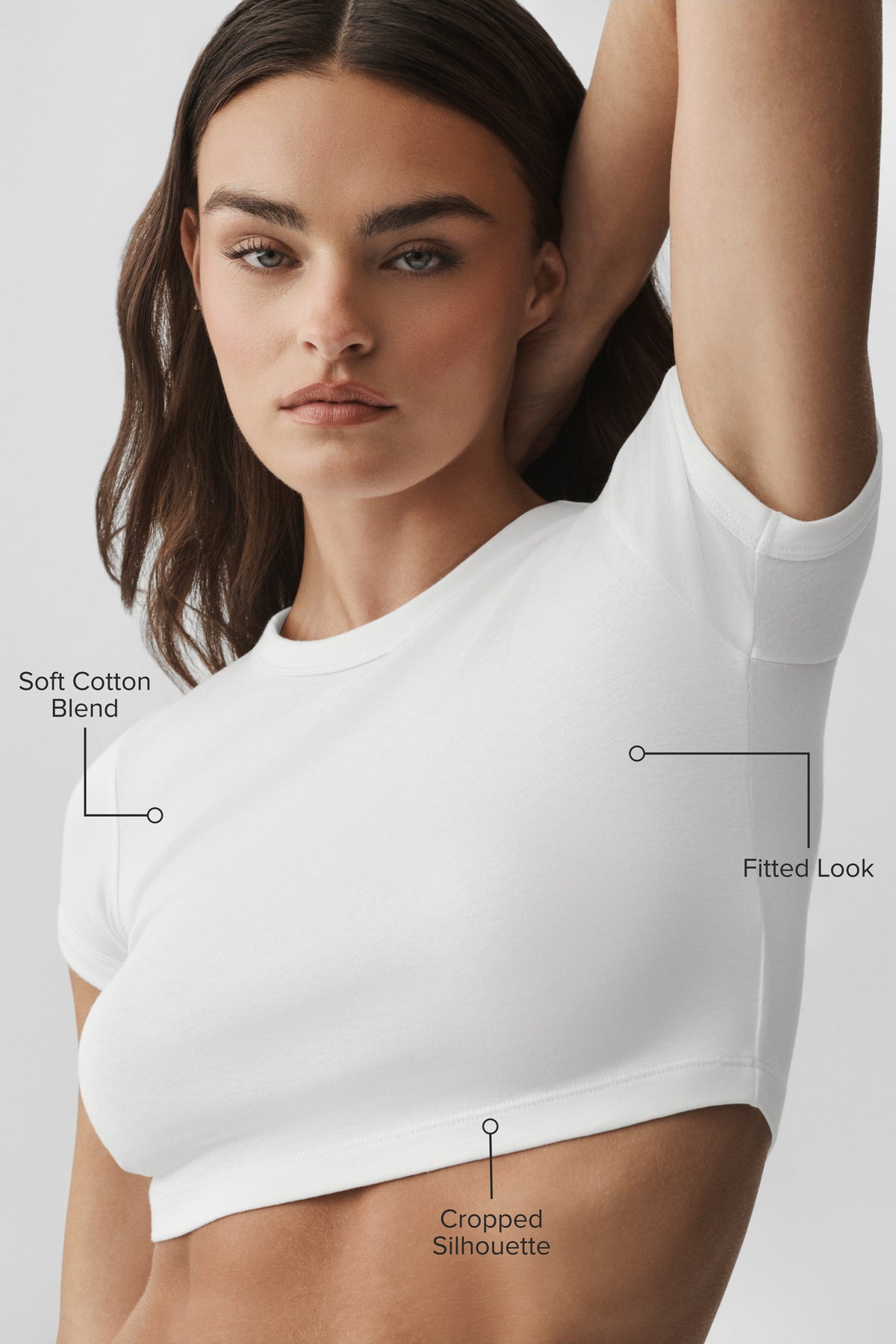 Alo Yoga Cropped Timeless Tee - White - imagen 2