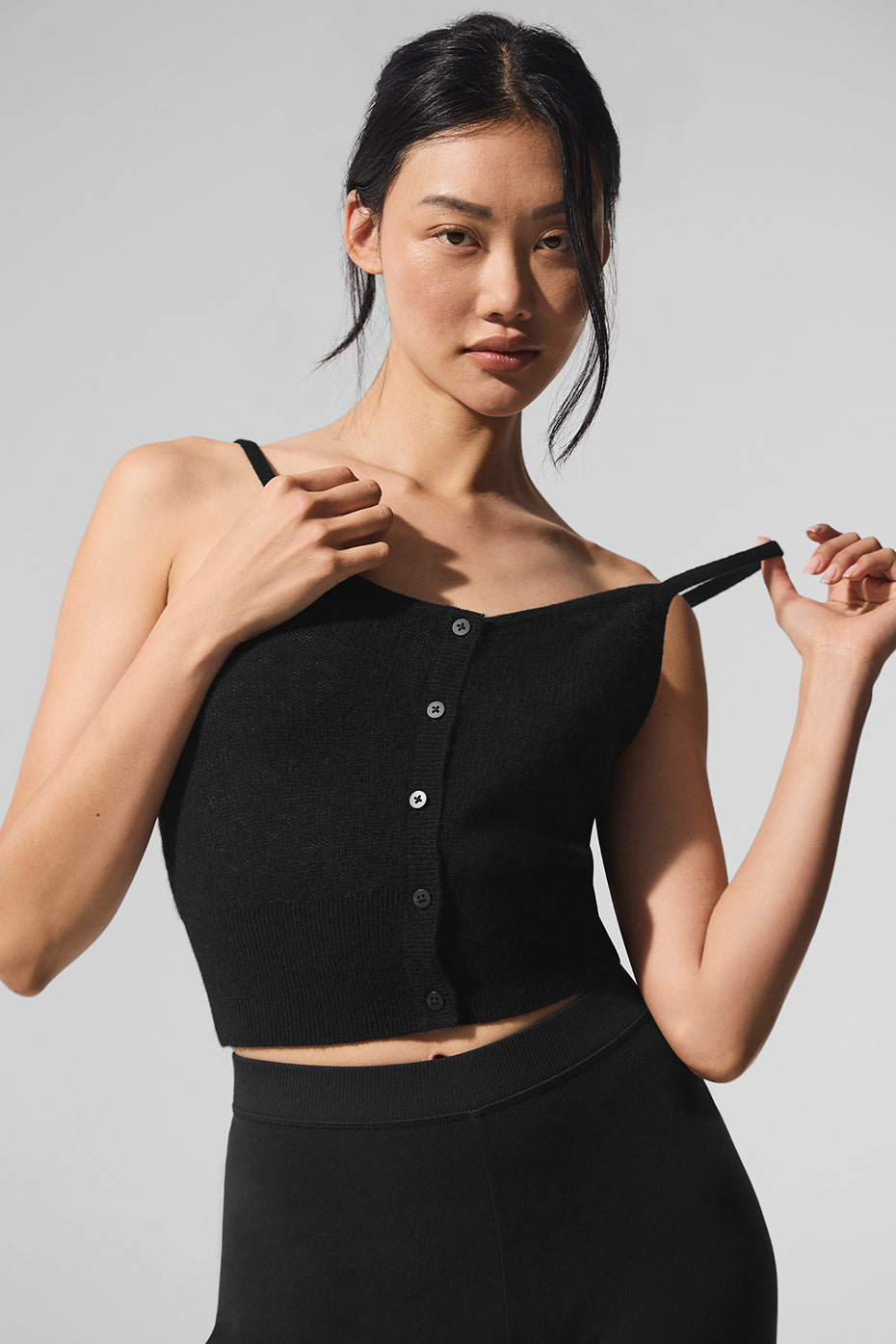 Alo Yoga Sheer Cashmere Tank - Black - imagen 1