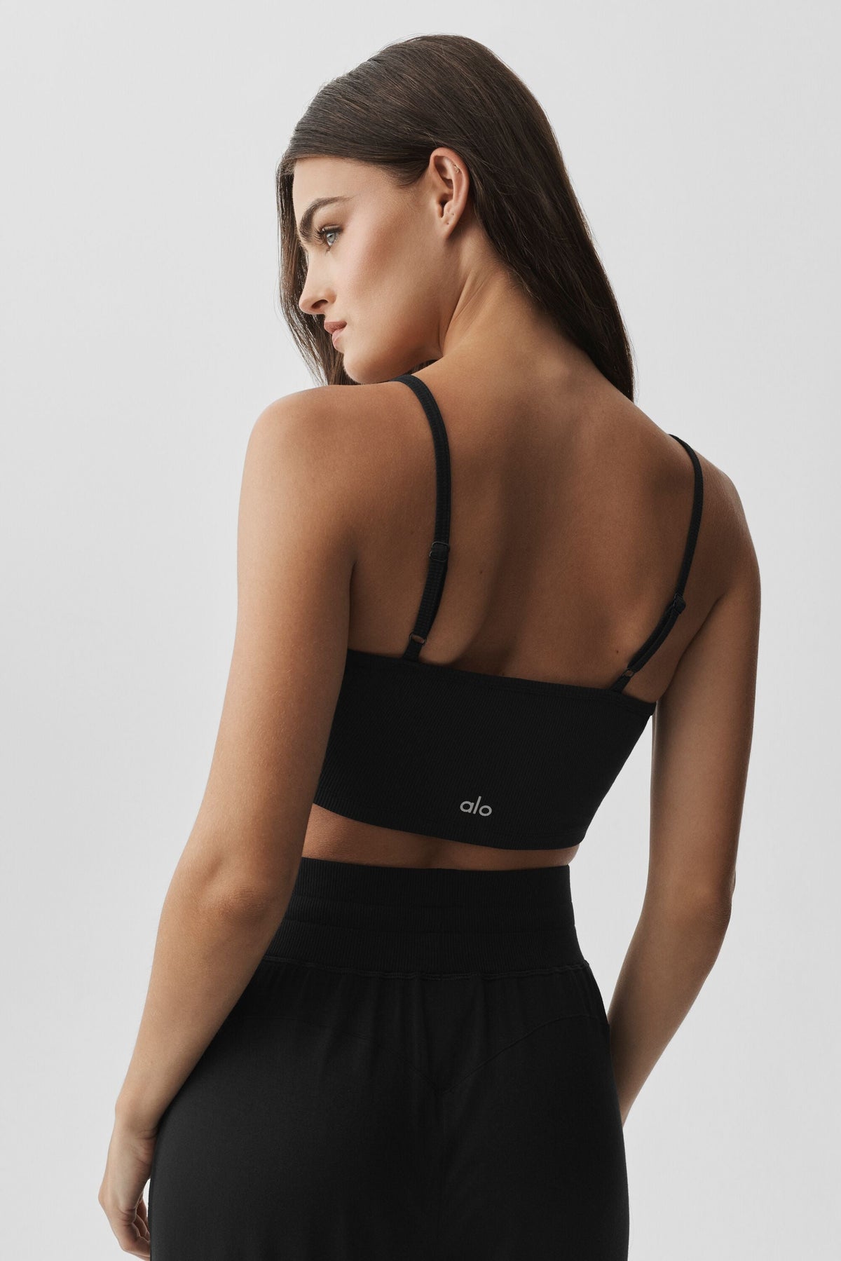 Alo Yoga Ribbed Delicate Lounge Tank - Black - imagen 2