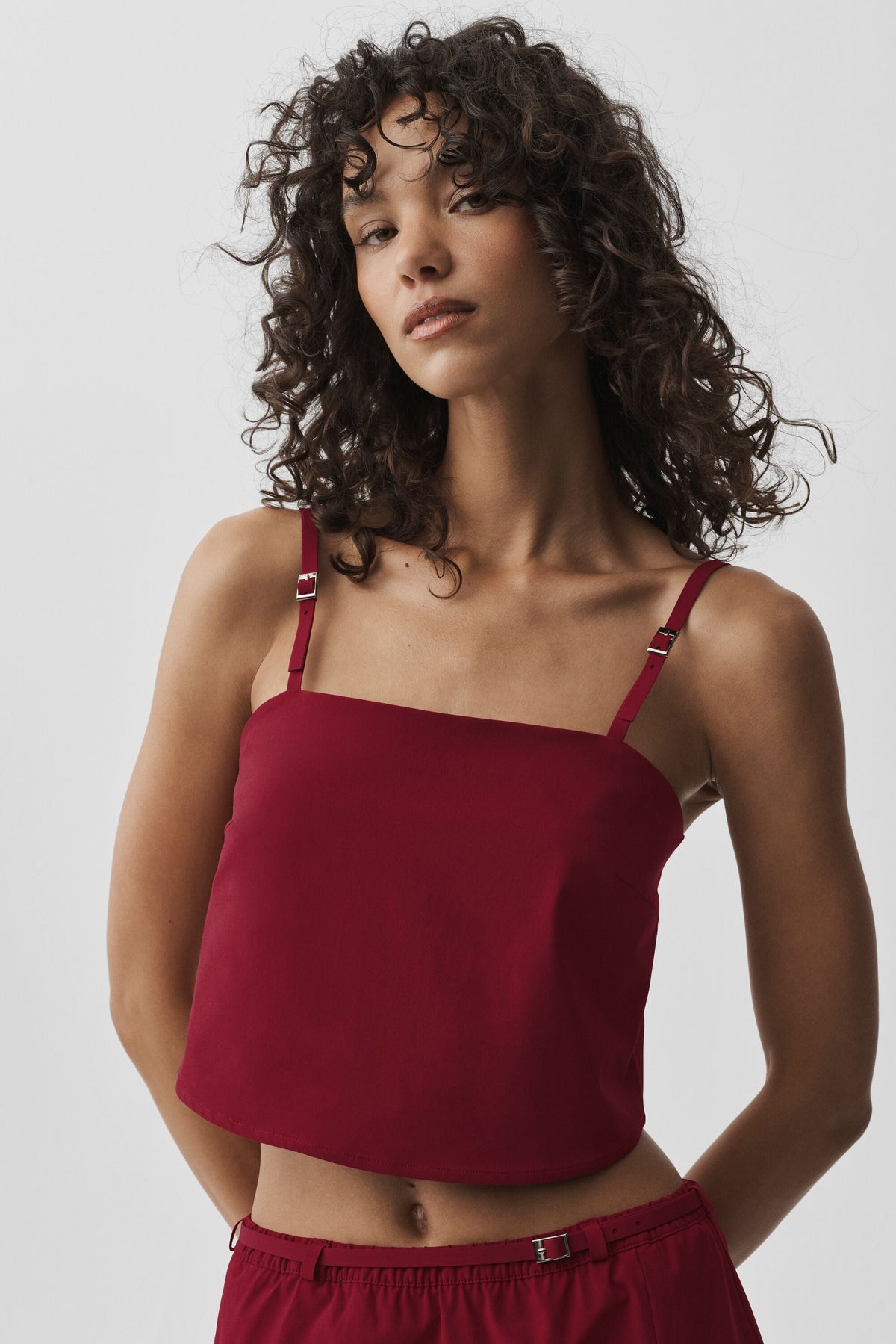 Alo Yoga Cropped Connection Tank - Summer Romance Red - imagen 3