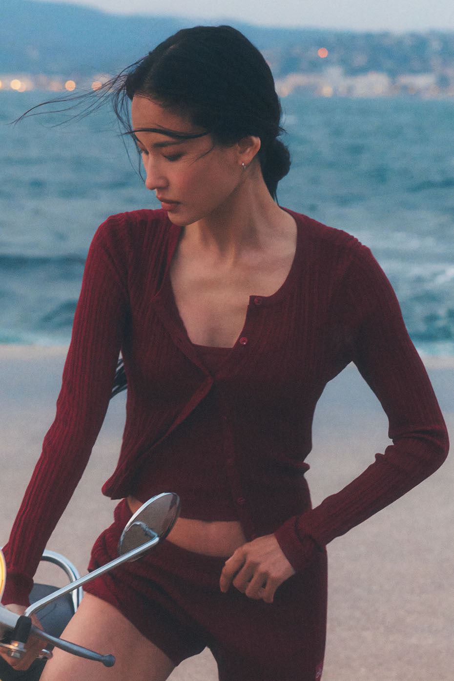 Alo Yoga Sweater Sunlit Cardigan - Summer Romance Red - imagen 1