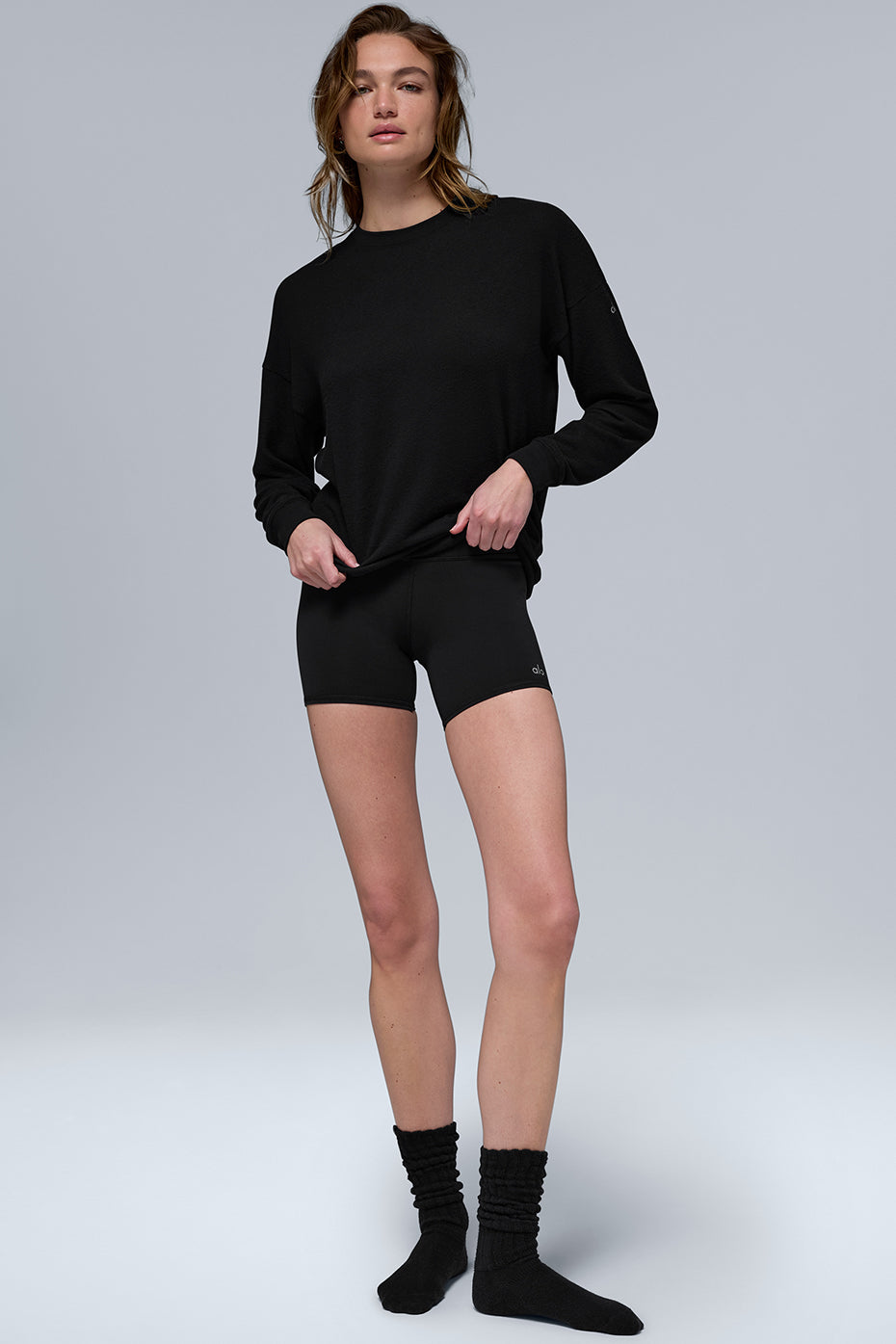 Alo Yoga Soho Pullover - Black - imagen 1