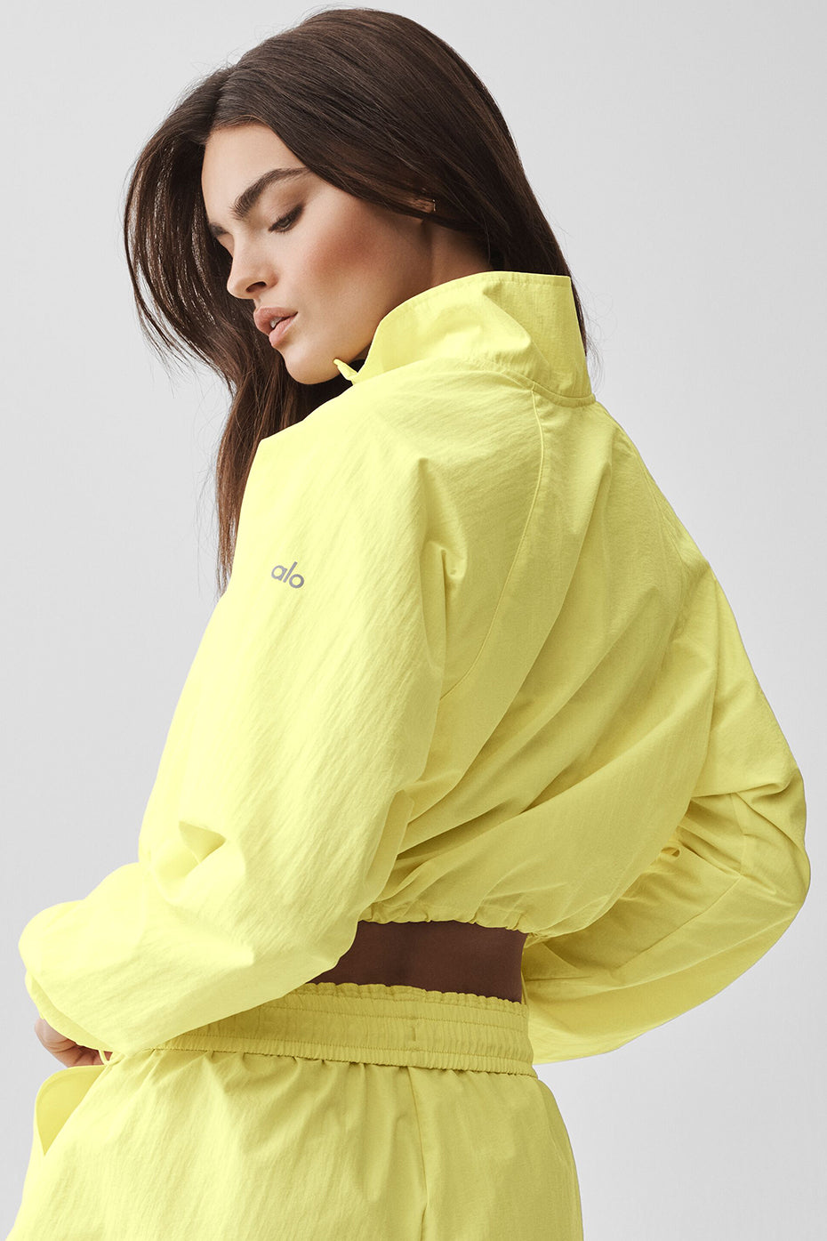 Alo Yoga Cropped 1/4 Zip Alumni Pullover - Sunshine - imagen 2