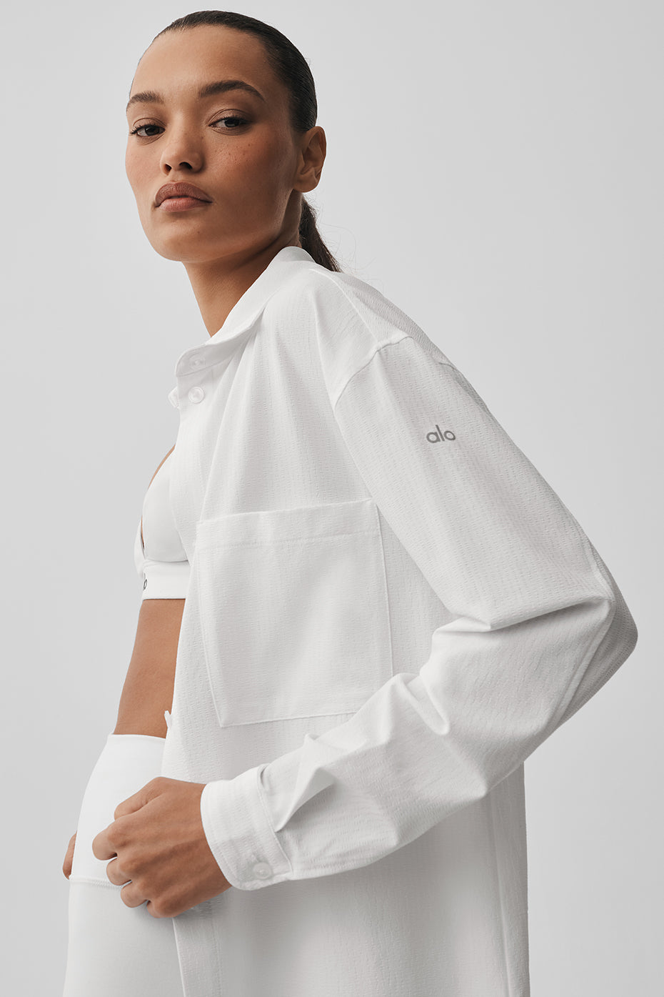 Alo Yoga Dreamscape Button Down Long Sleeve - White - imagen 4
