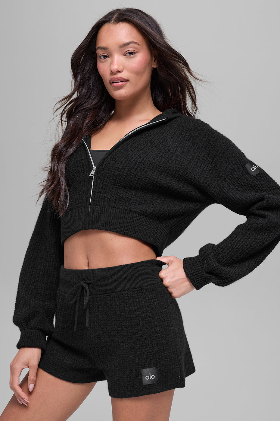 Alo Yoga Cashmere Plush Waffle Full Zip Hoodie - Black - imagen 1